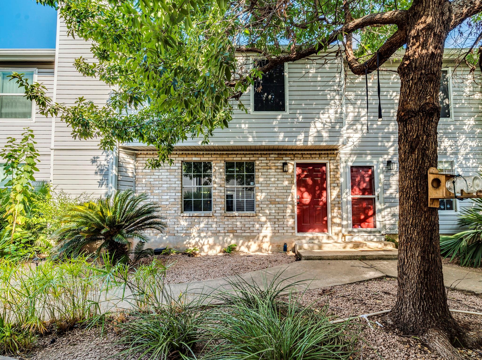 MLS #1039807 image #0