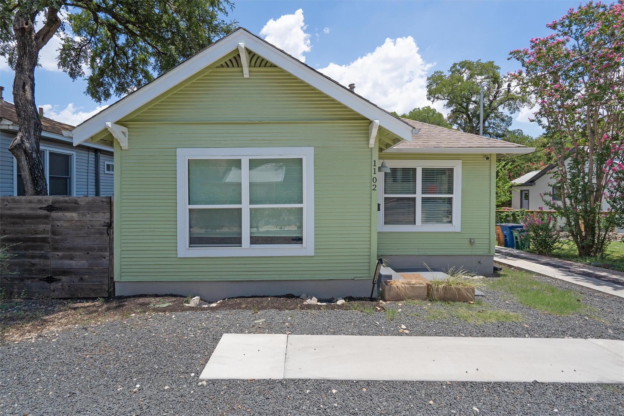 MLS #1045759 image #0
