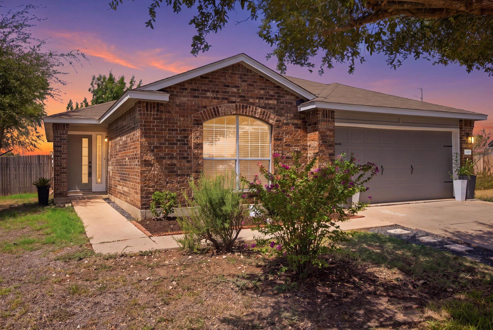 MLS #1128608 image #0