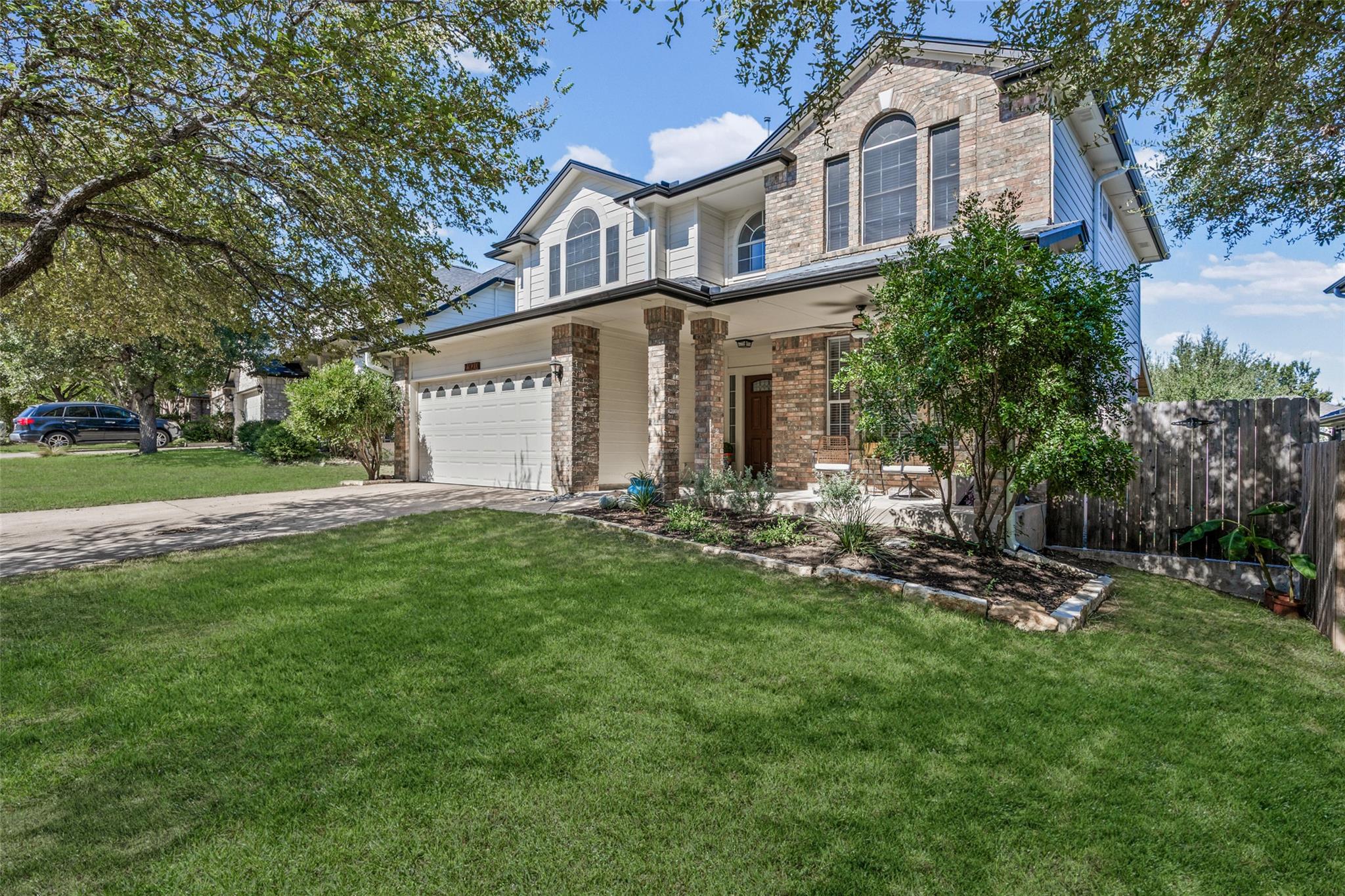 MLS #1894545 image #0