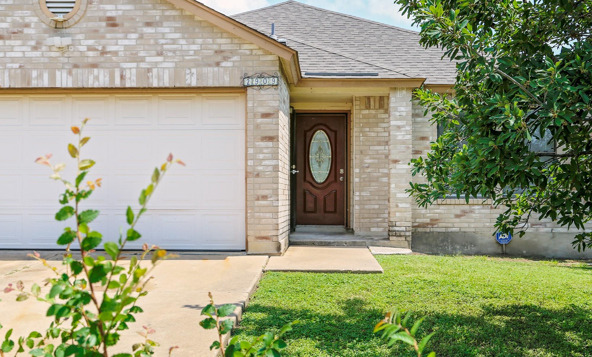 MLS #1895338 image #0