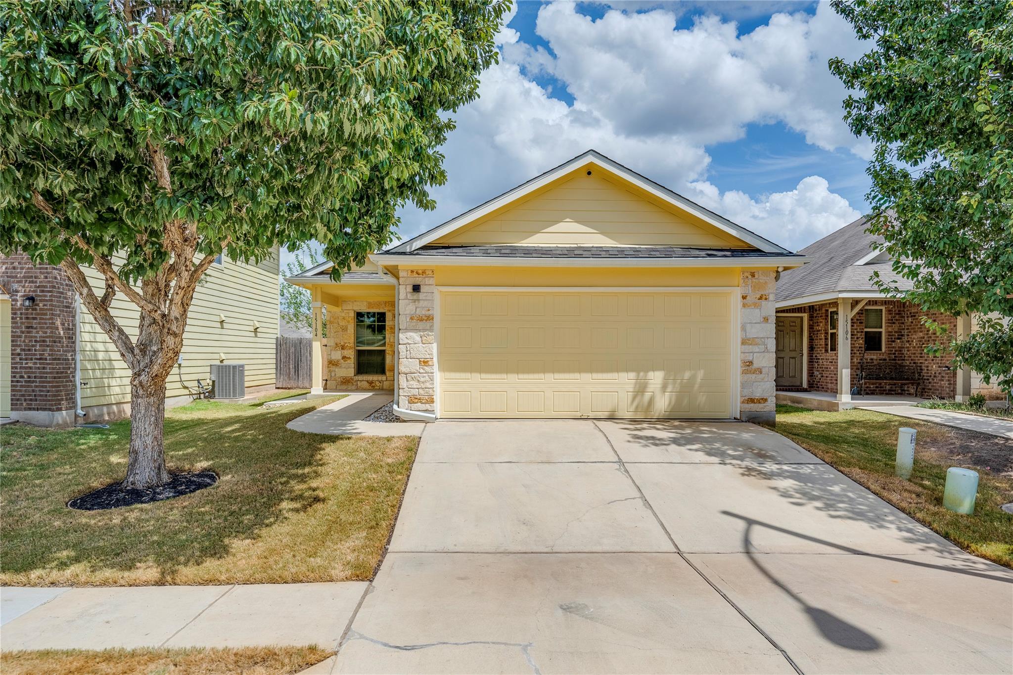 MLS #2316196 image #0