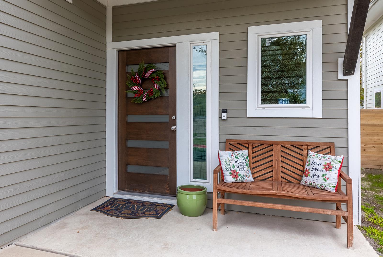 MLS #2415343 image #0