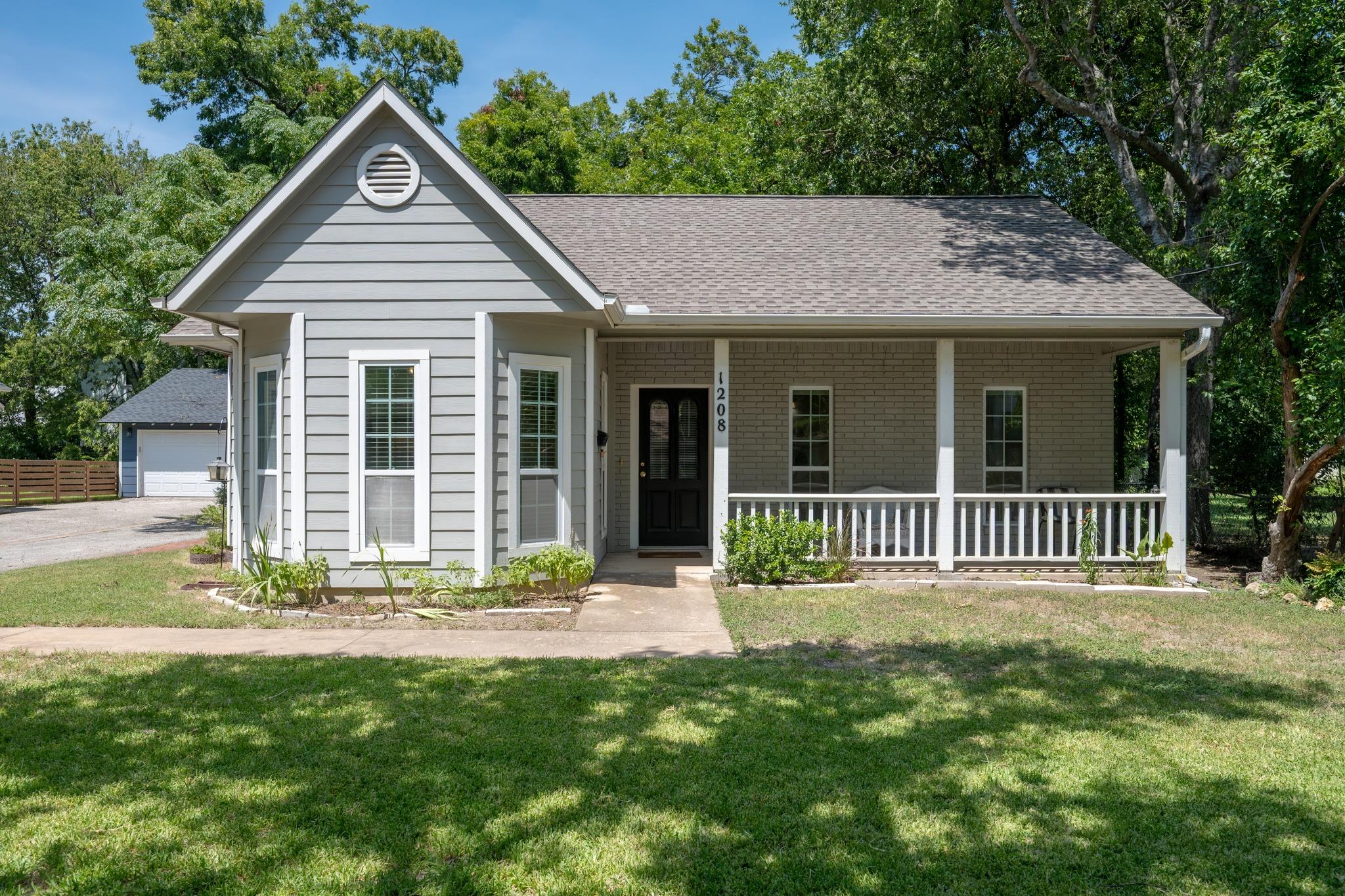 MLS #2461561 image #0