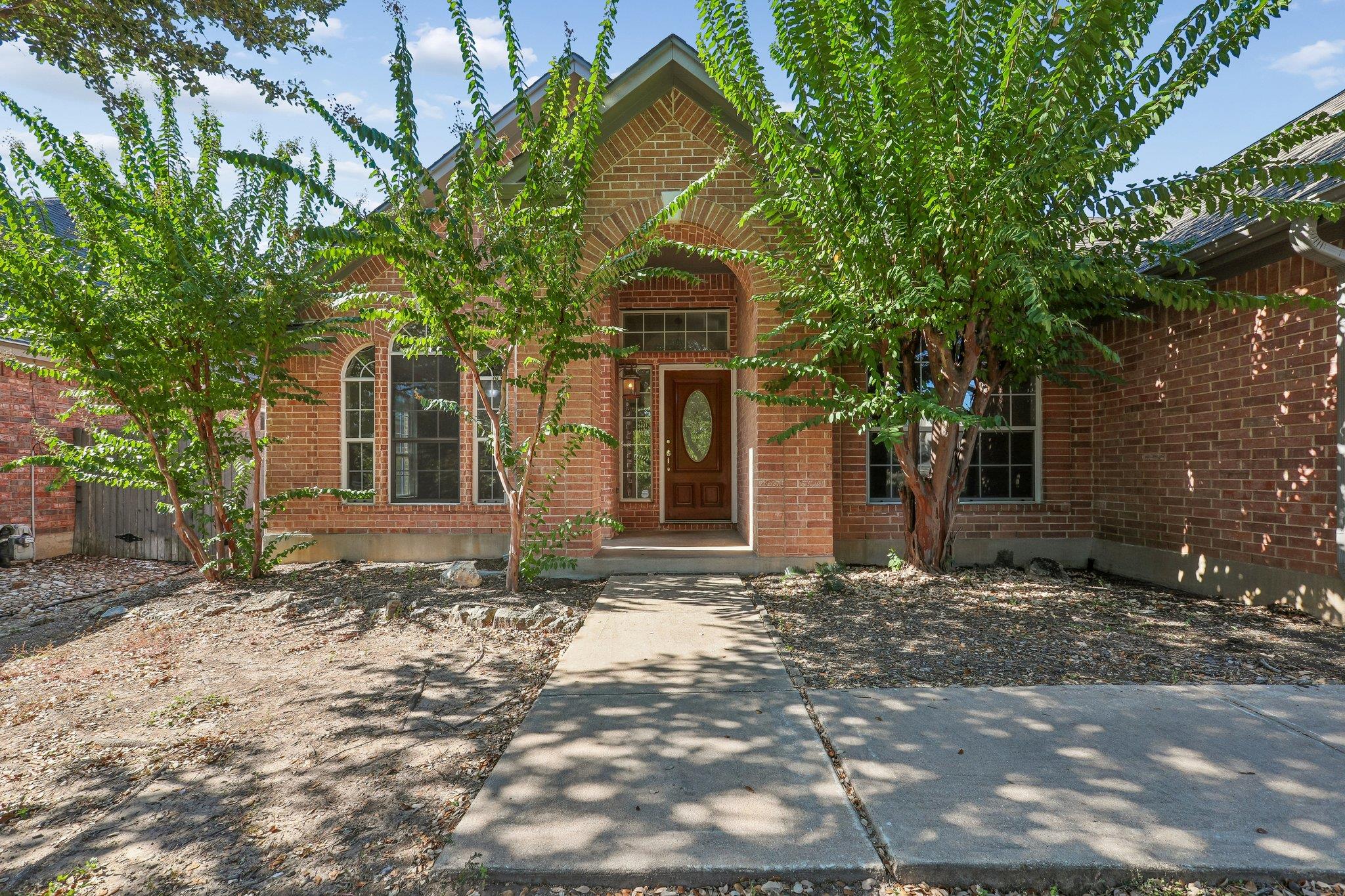 MLS #2915957 image #0