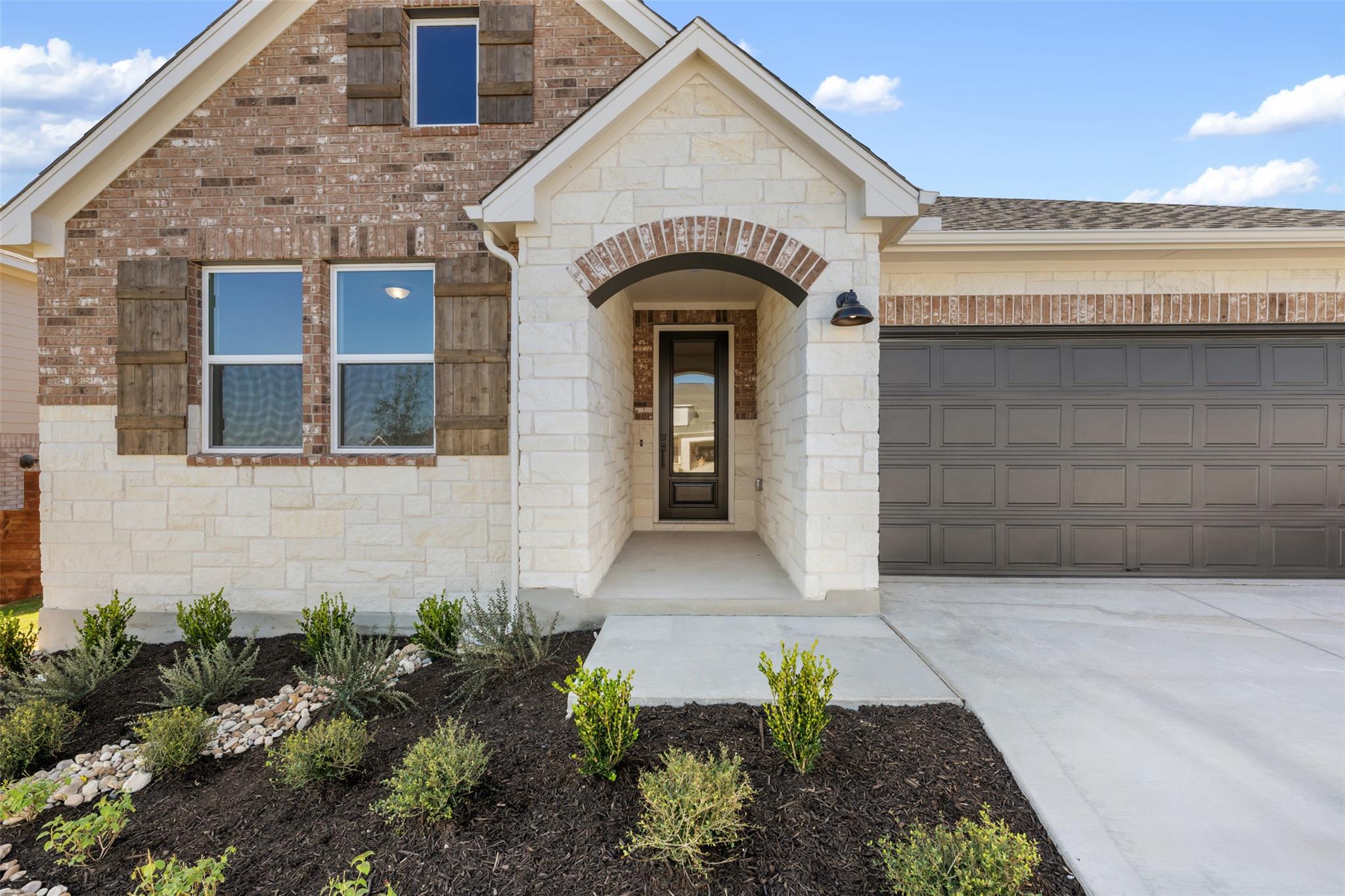 MLS #5768157 image #0