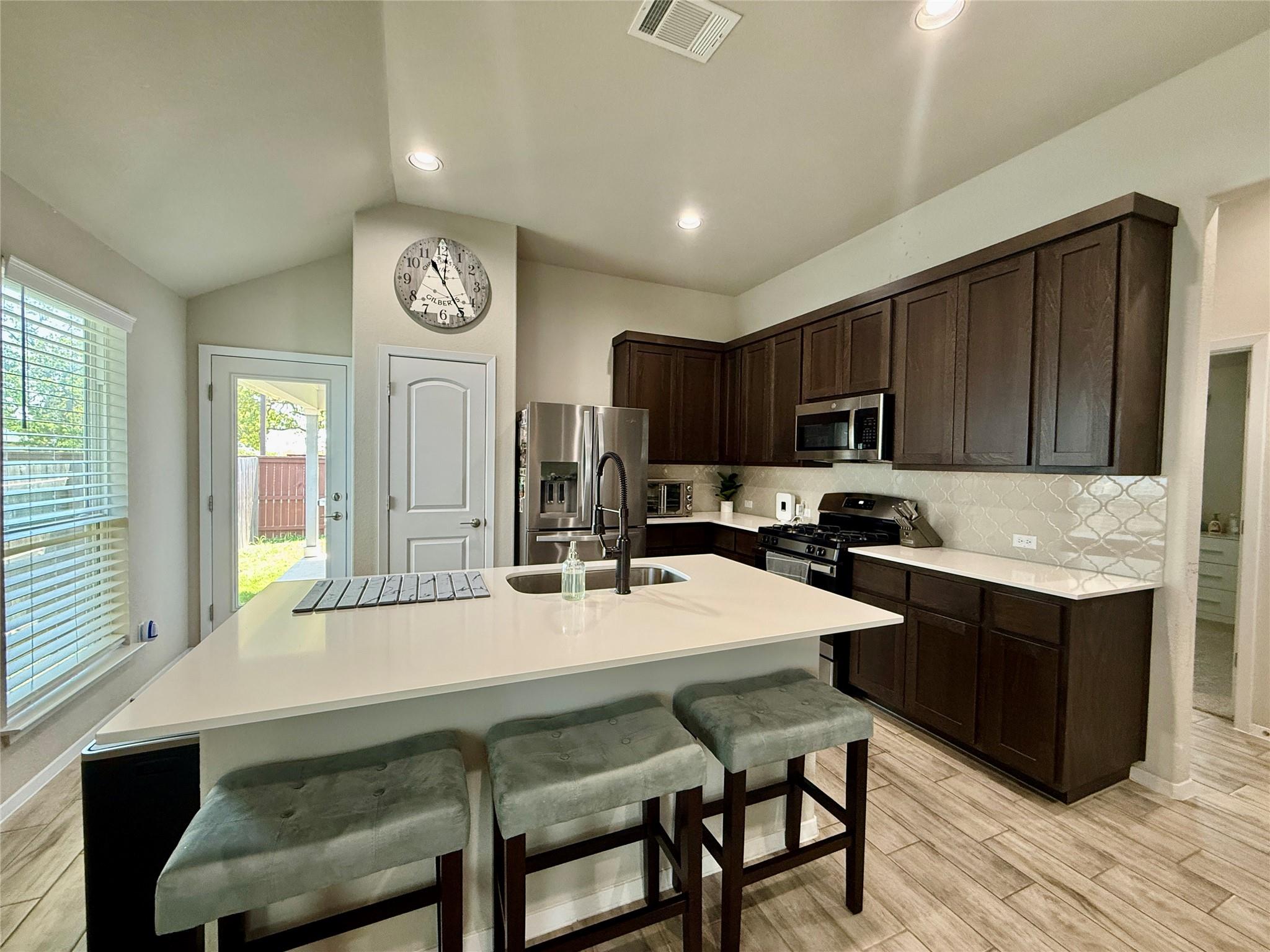 MLS #8081717 image #0