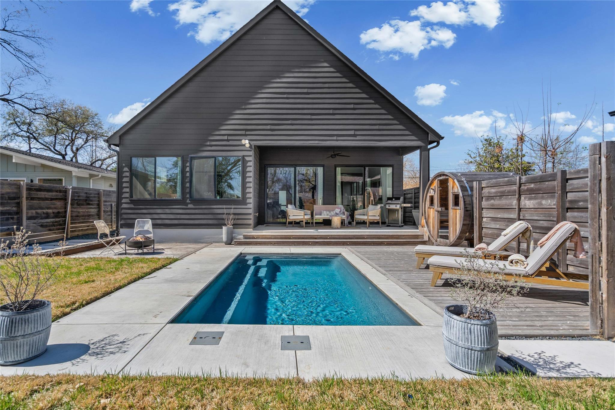MLS #8832533 image #0