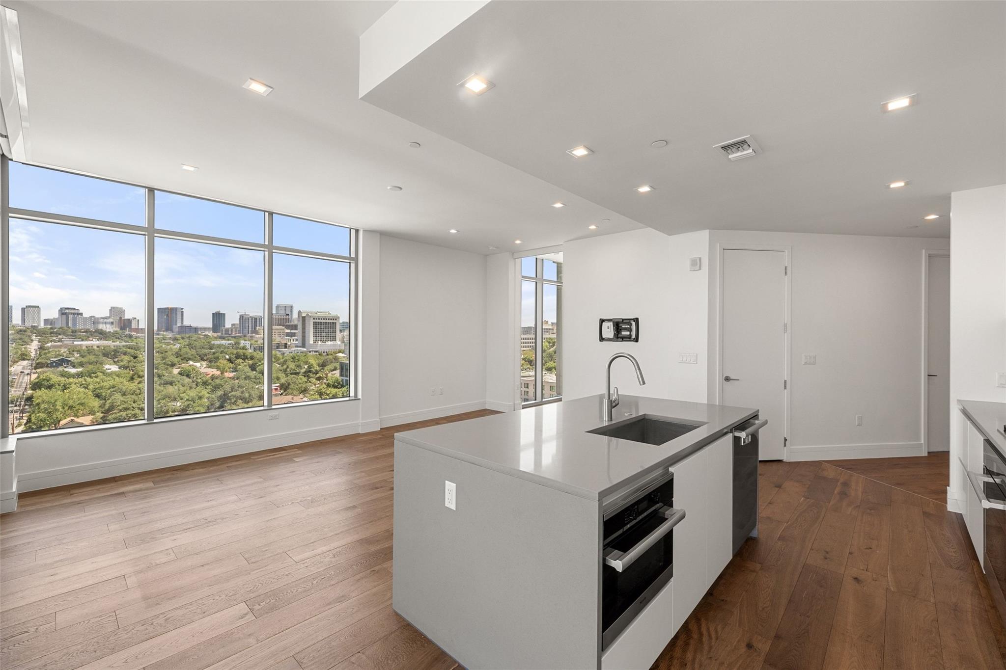 MLS #9739442 image #0
