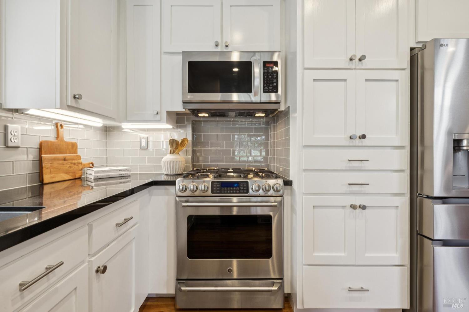 MLS #326075466 image #17