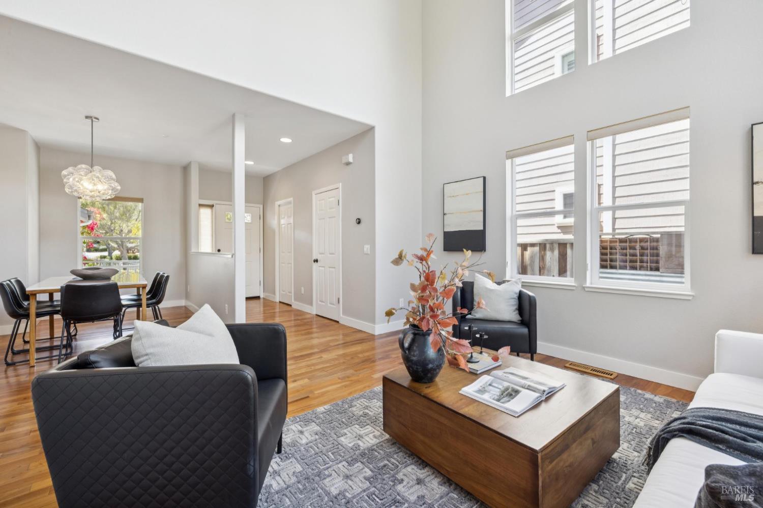 MLS #326075466 image #5