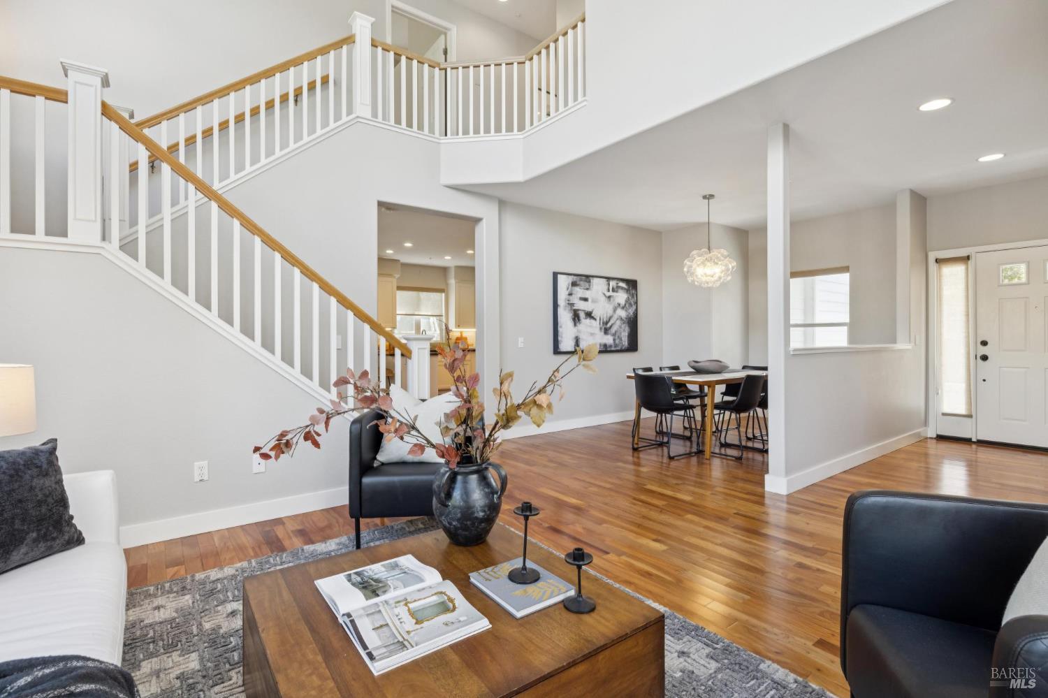 MLS #326075466 image #6
