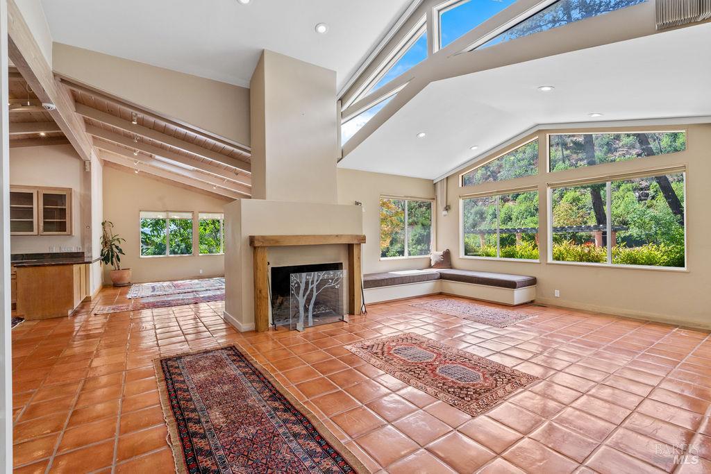 MLS #326083005 image #23