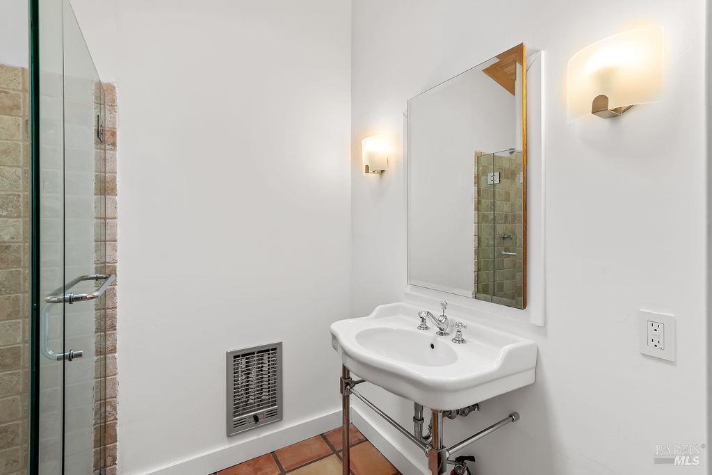 MLS #326083005 image #32