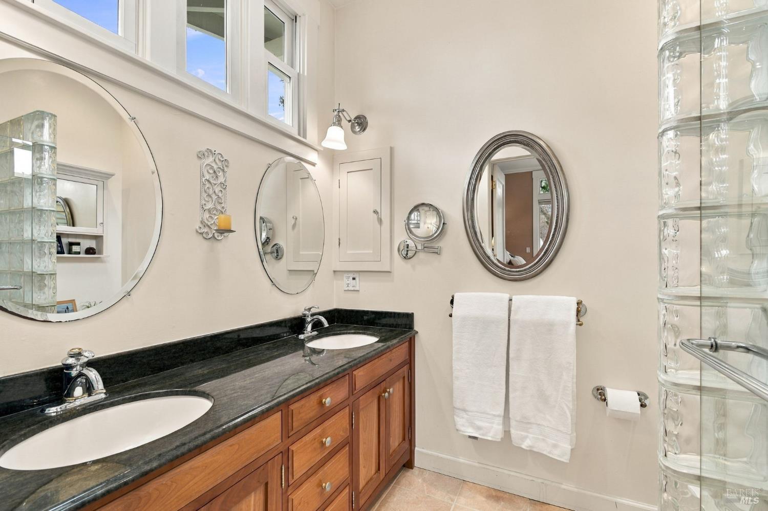 MLS #326088405 image #20