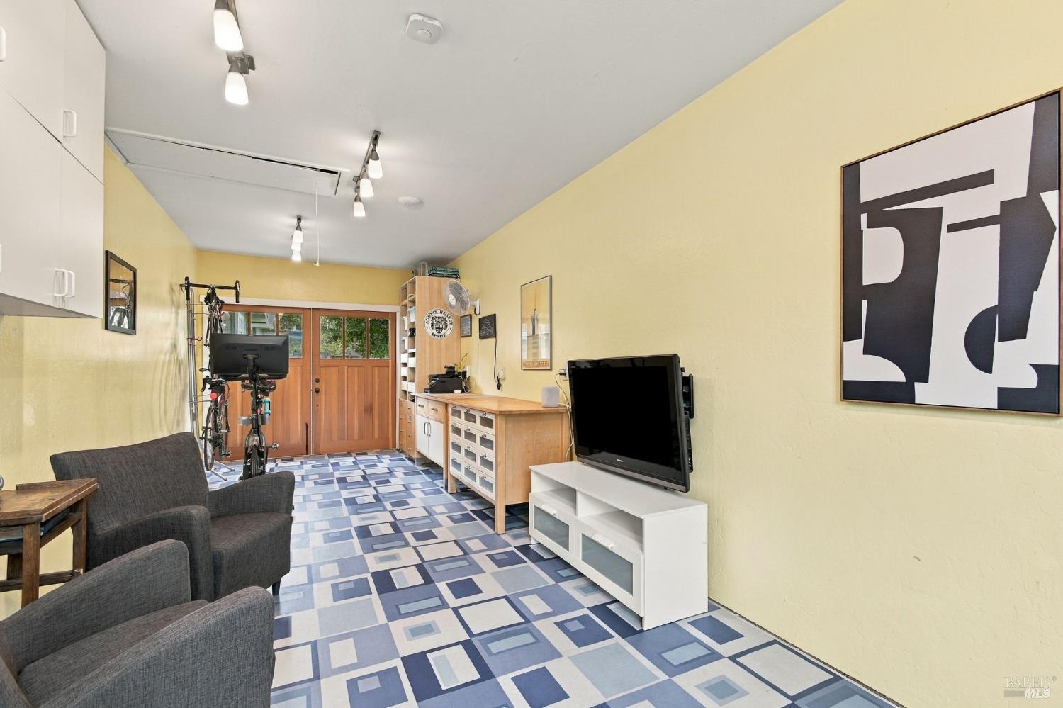 MLS #326088405 image #35