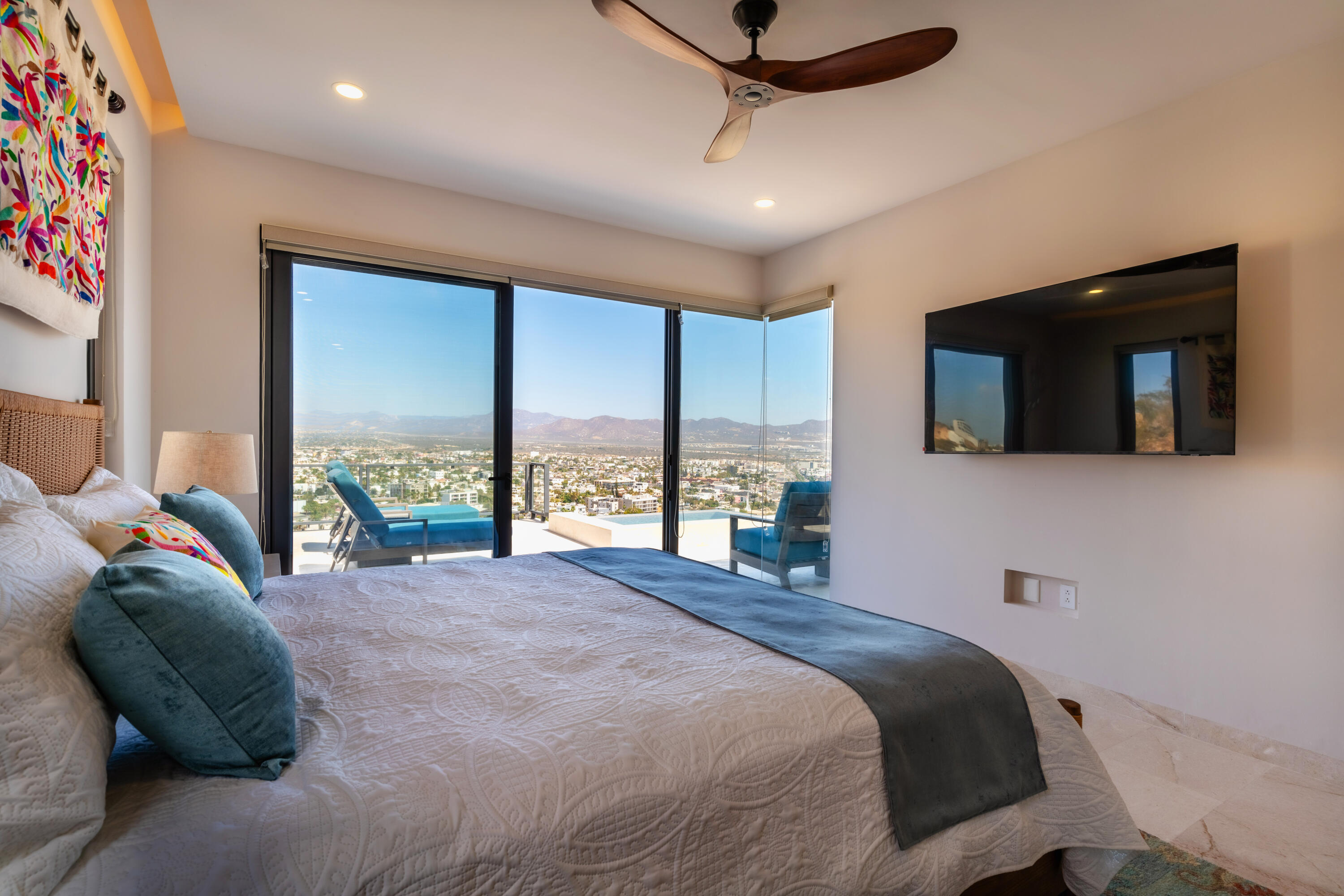 MLS #26-2352 image #32