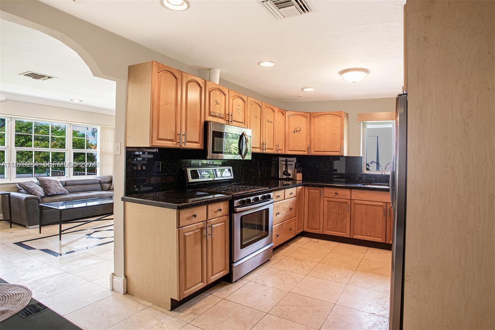 MLS #A11676284 image #0