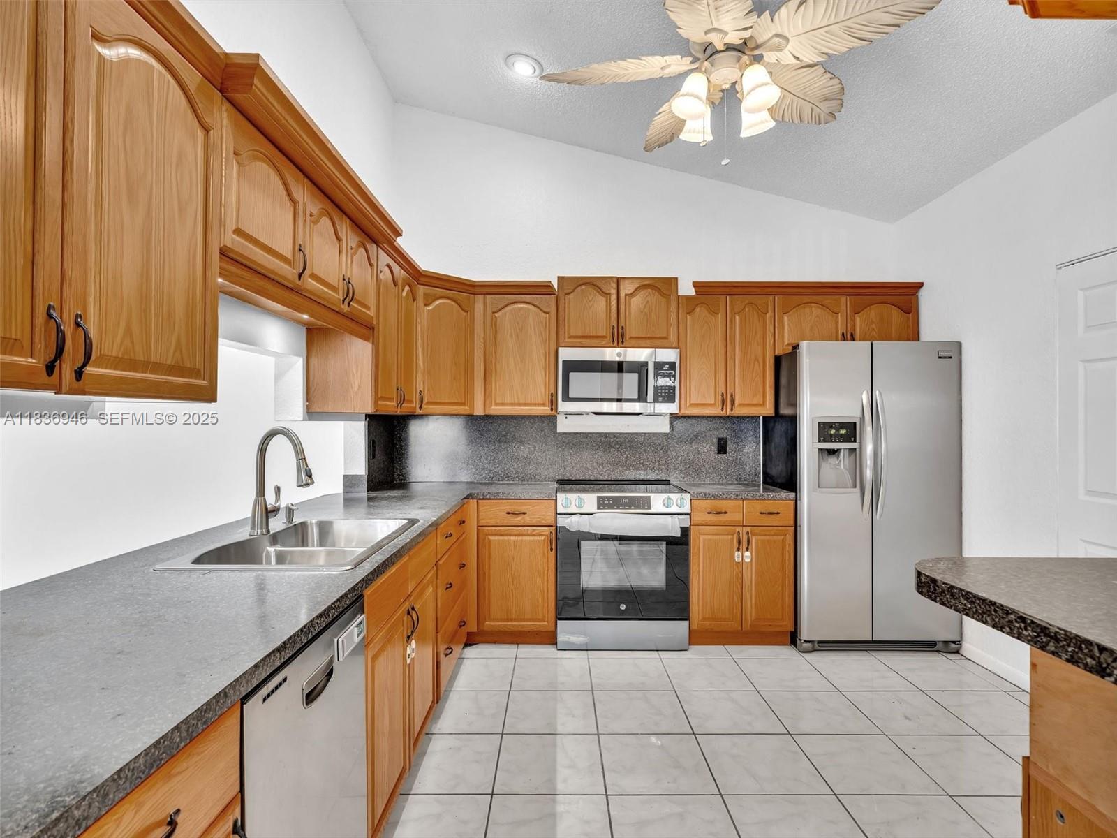 MLS #A11836946 image #0