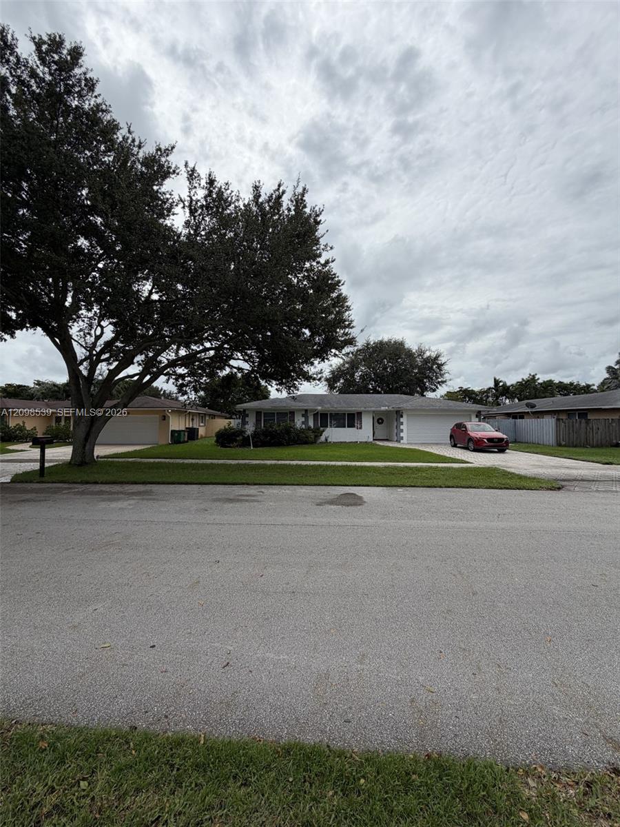 MLS #A12098539 image #0