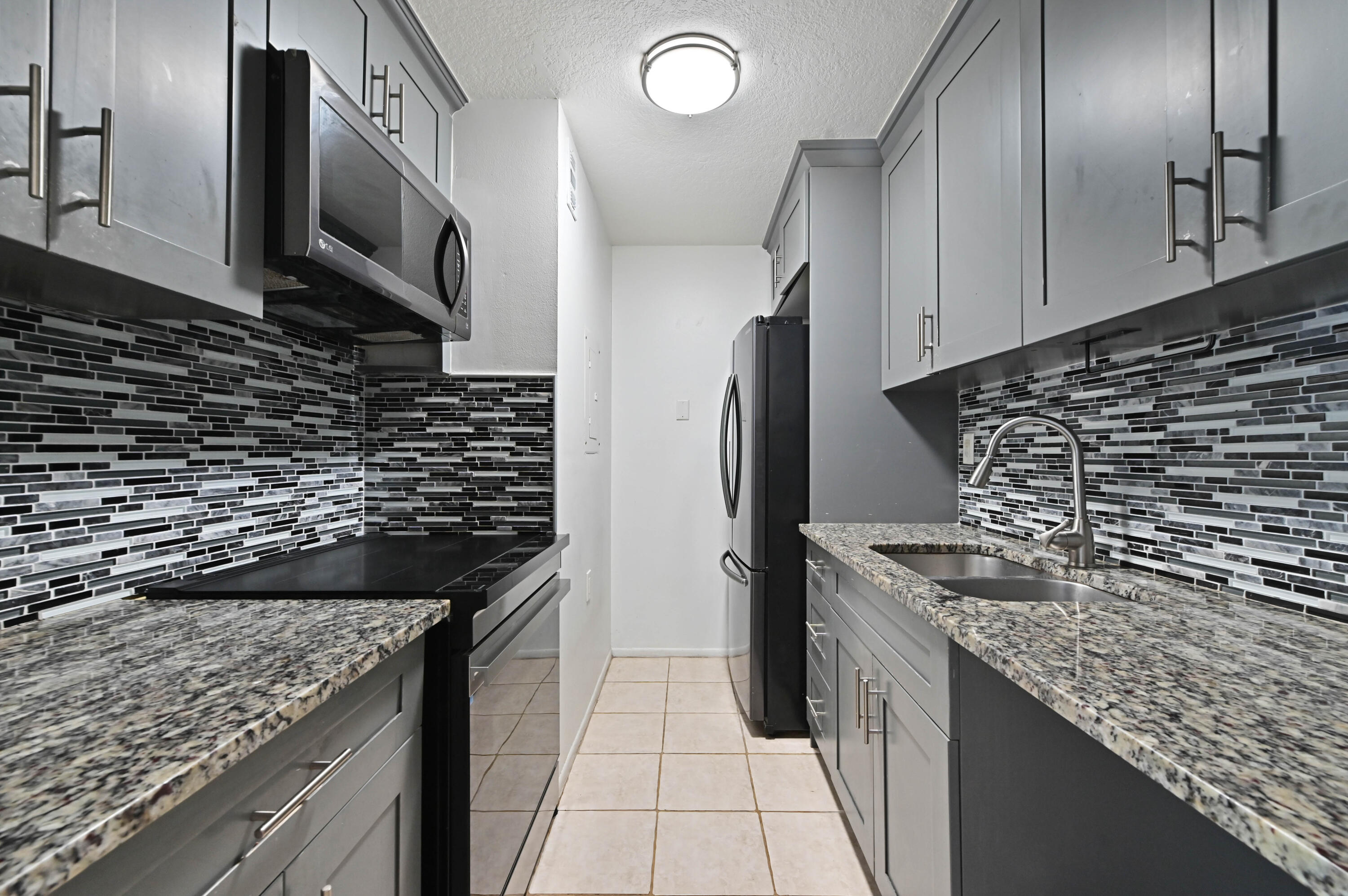 MLS #B26031524 image #0
