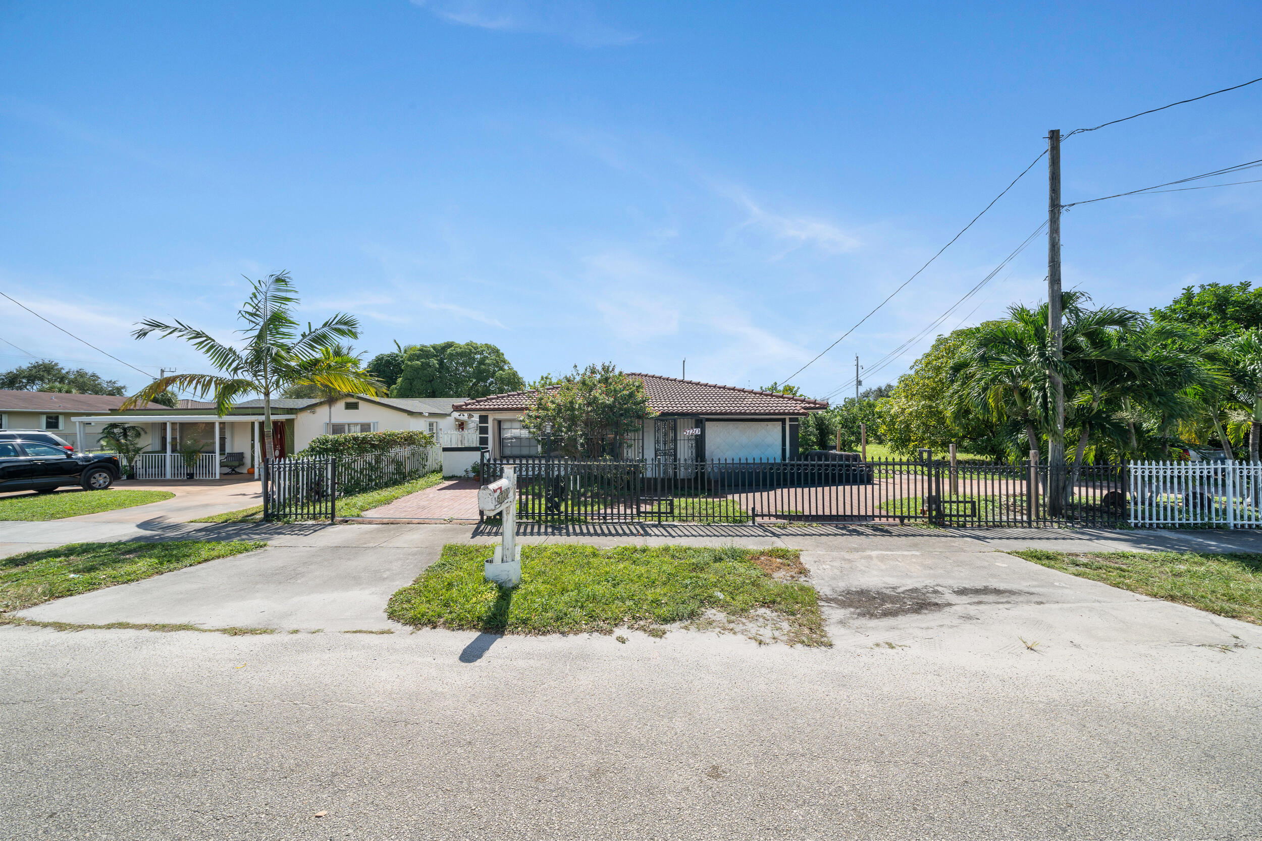 MLS #B26037895 image #0