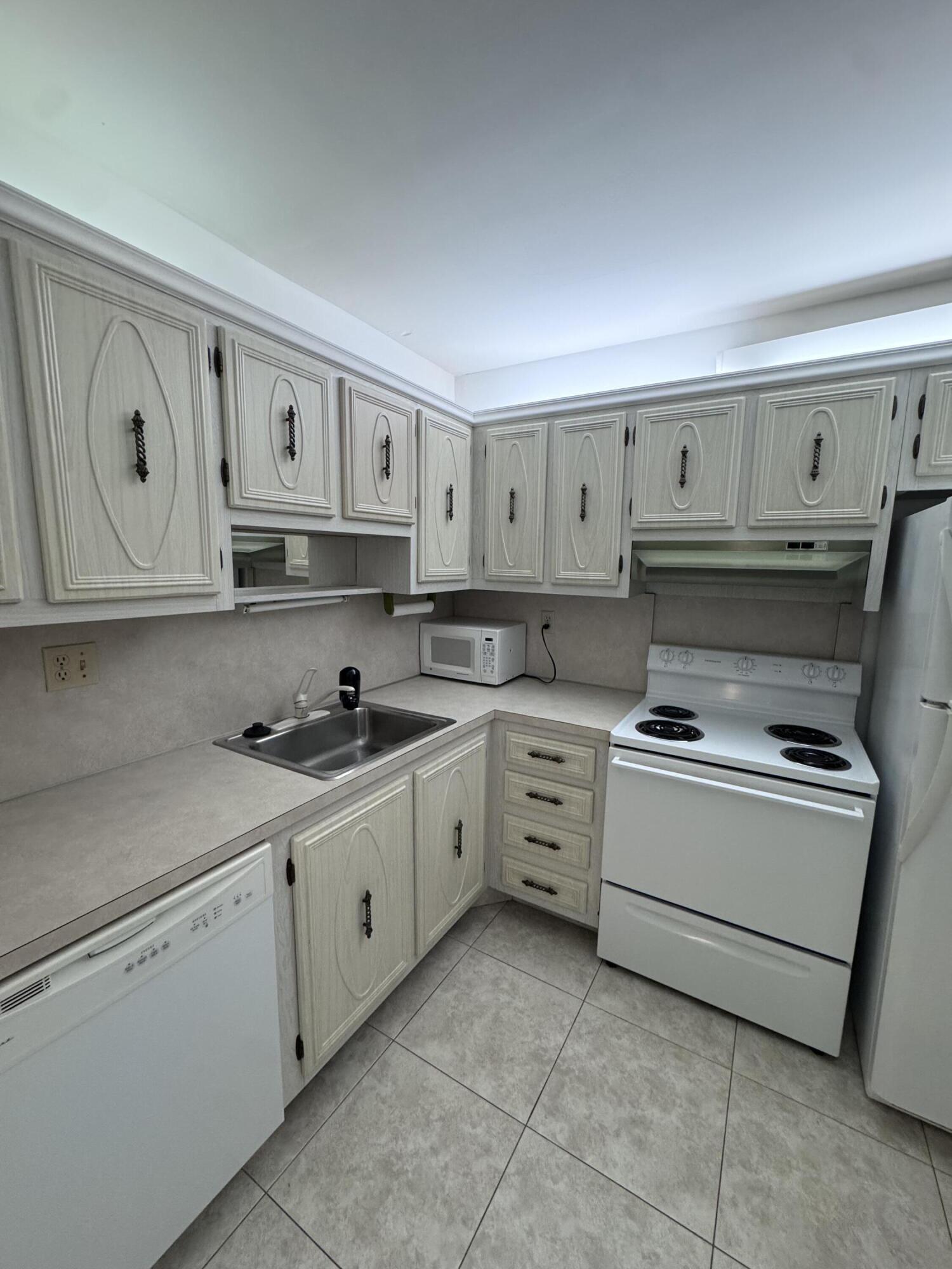 MLS #B26041490 image #0