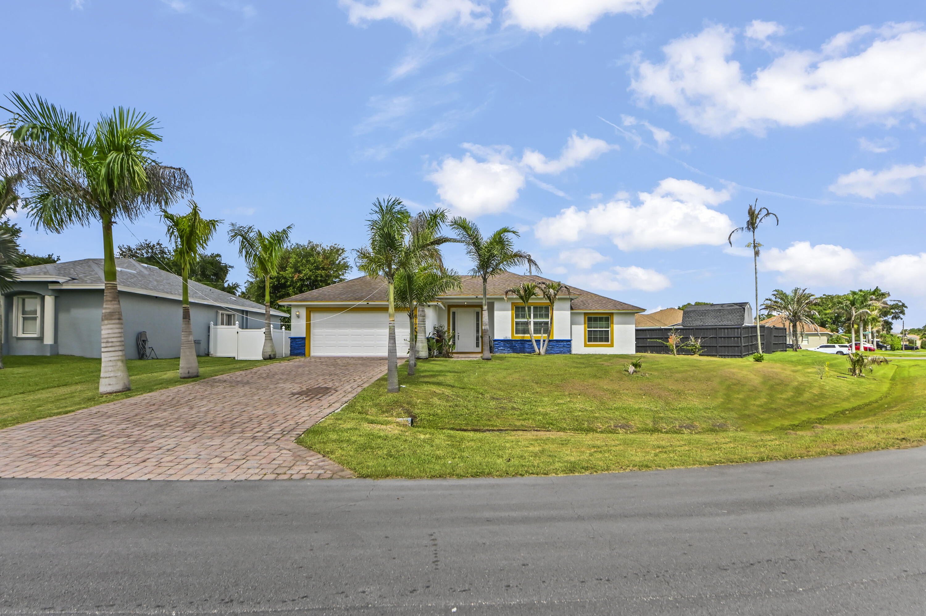 MLS #B26052295 image #0