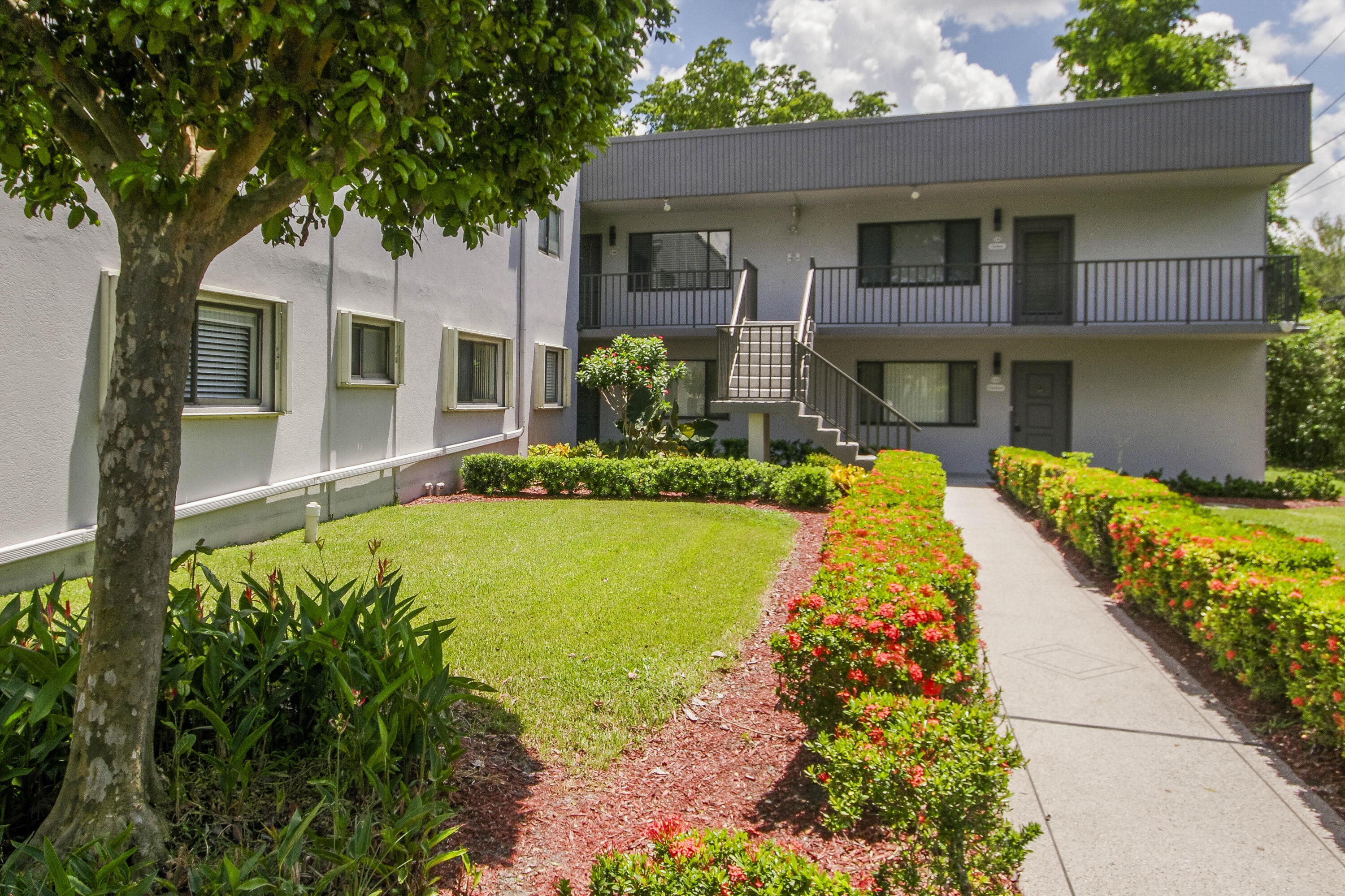 MLS #B26058183 image #0