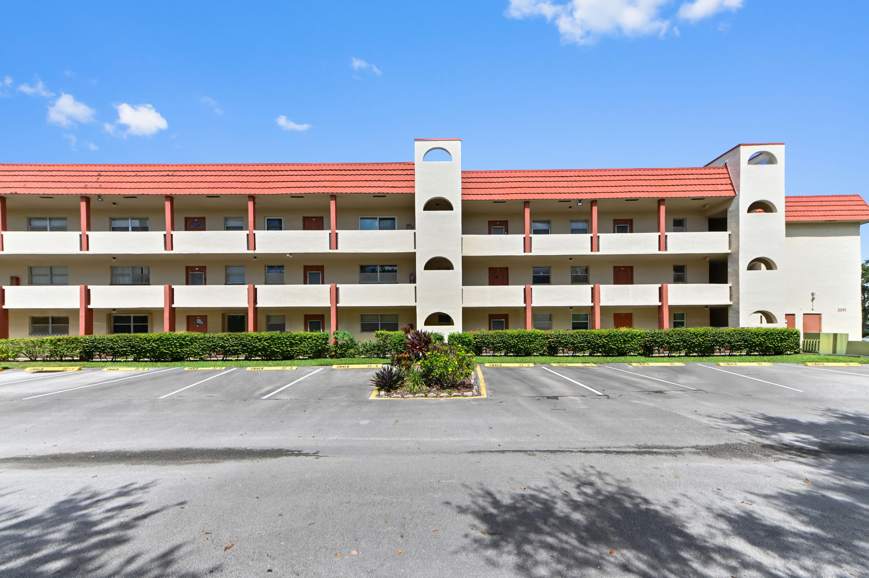 MLS #B26060185 image #0