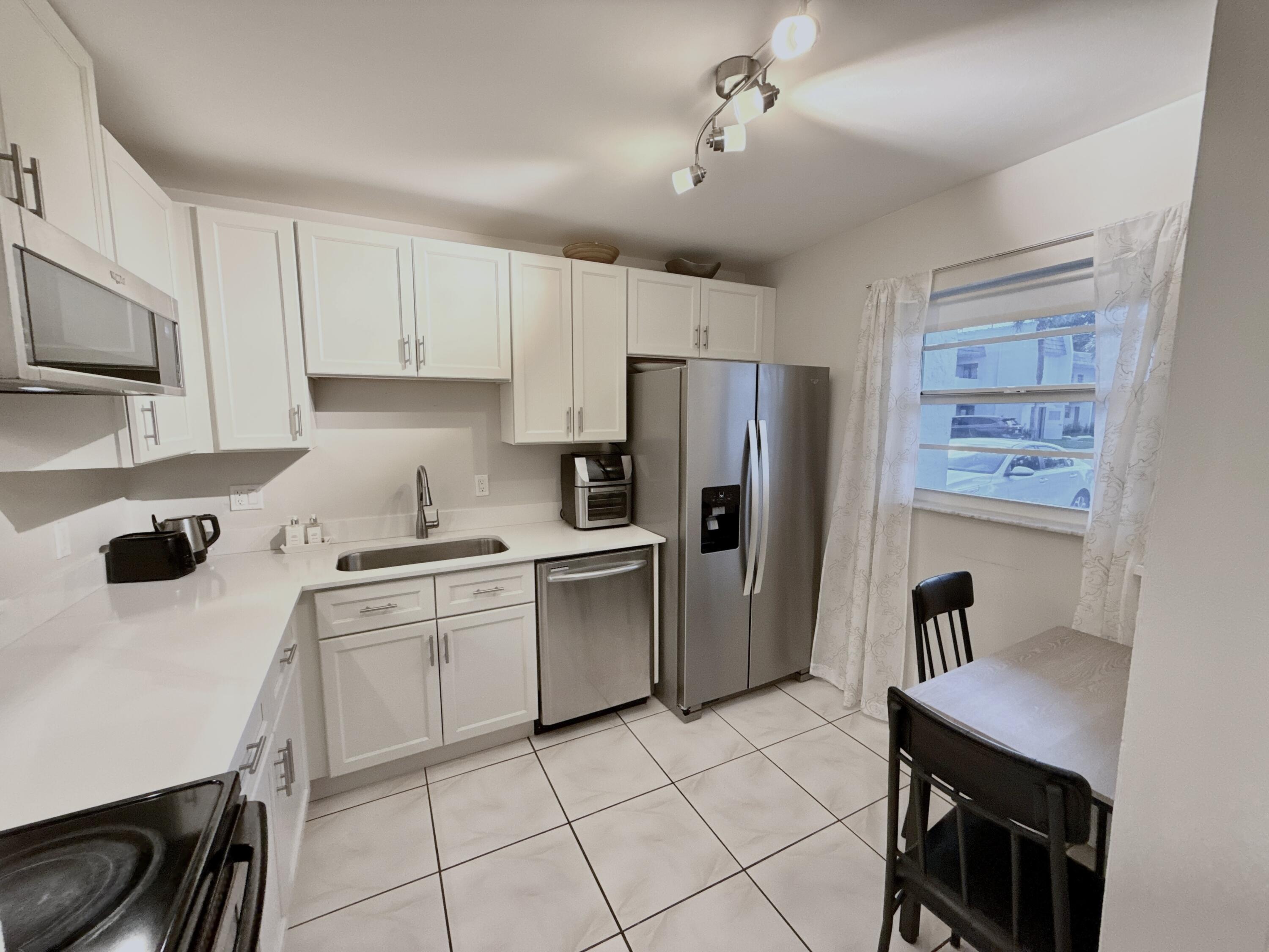 MLS #B26062030 image #0