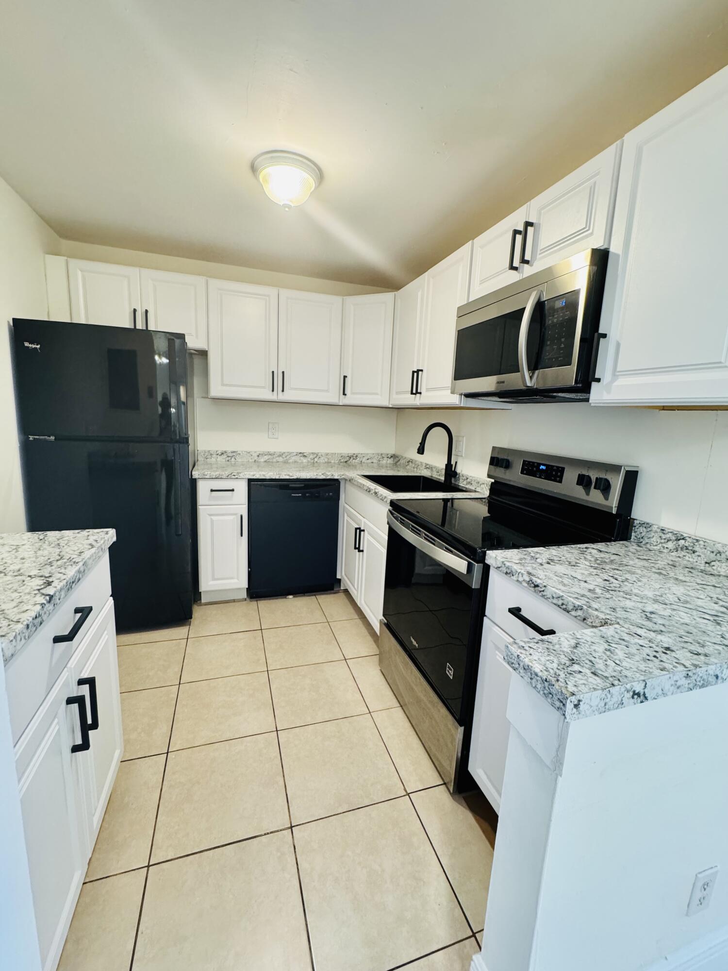 MLS #B26062545 image #0