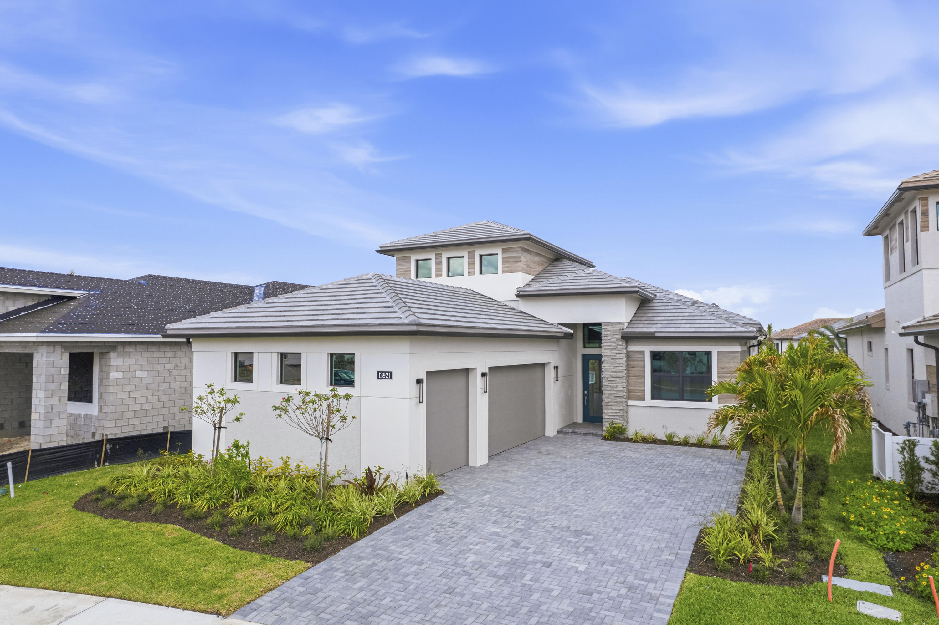 MLS #B26064670 image #0