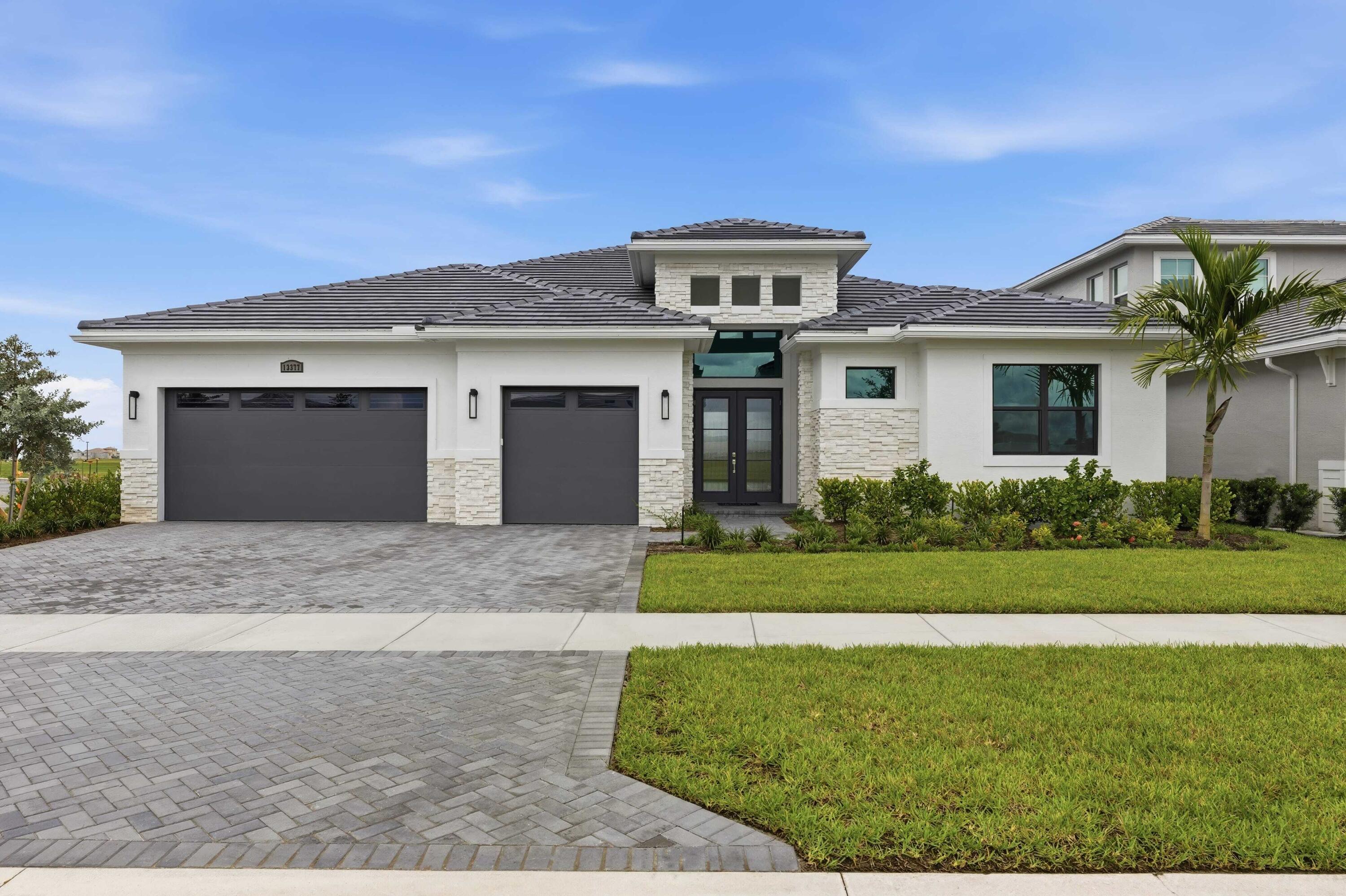 MLS #B26064771 image #0