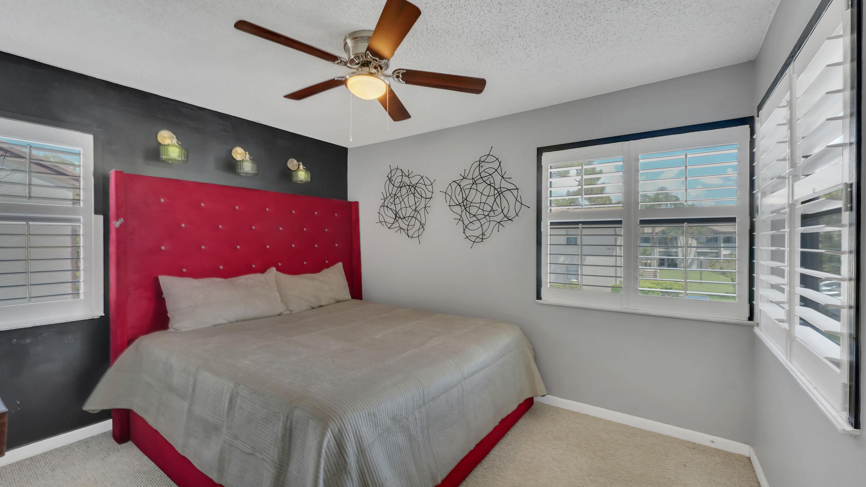 MLS #B26069595 image #0