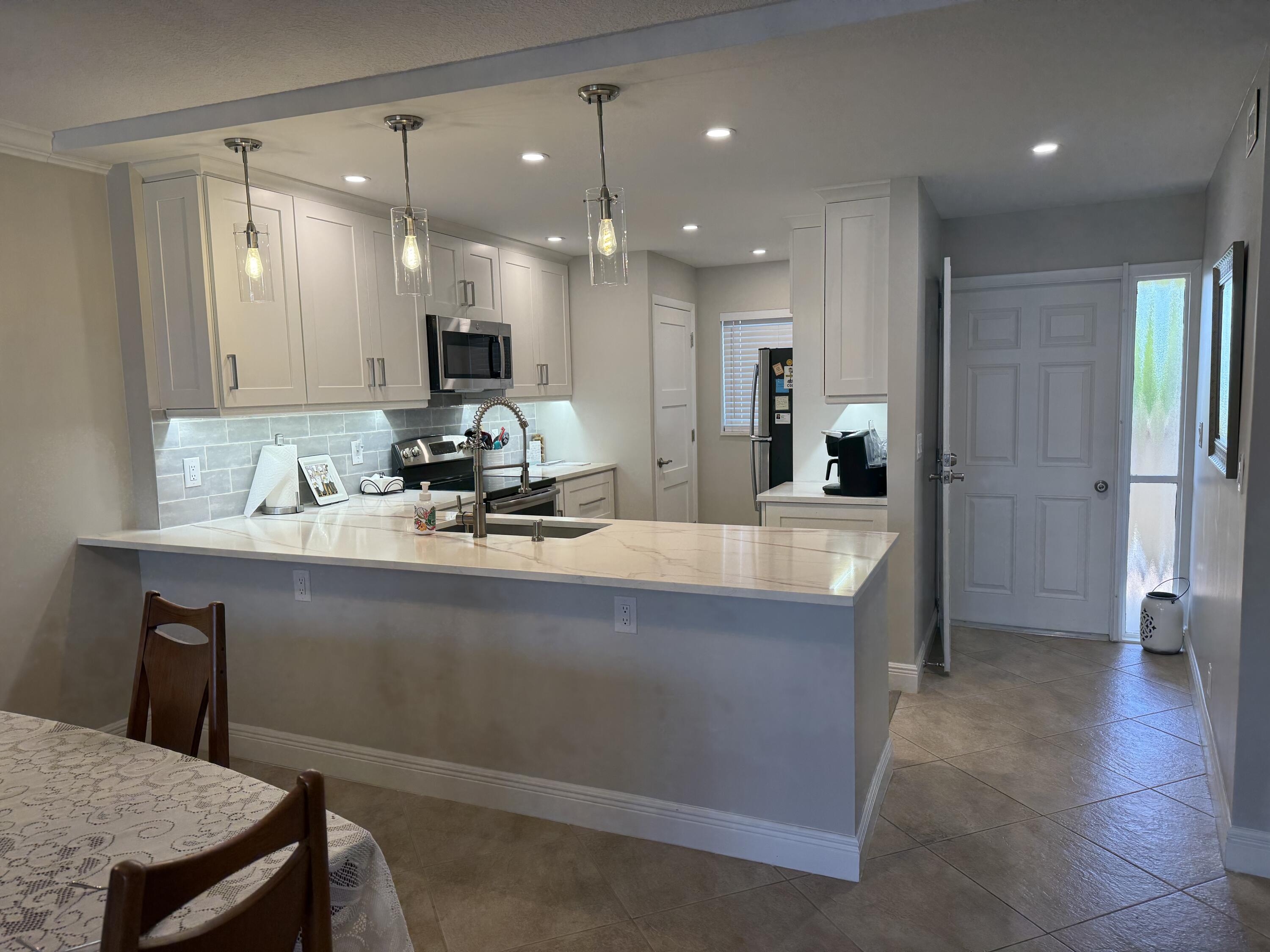 MLS #B26070757 image #0