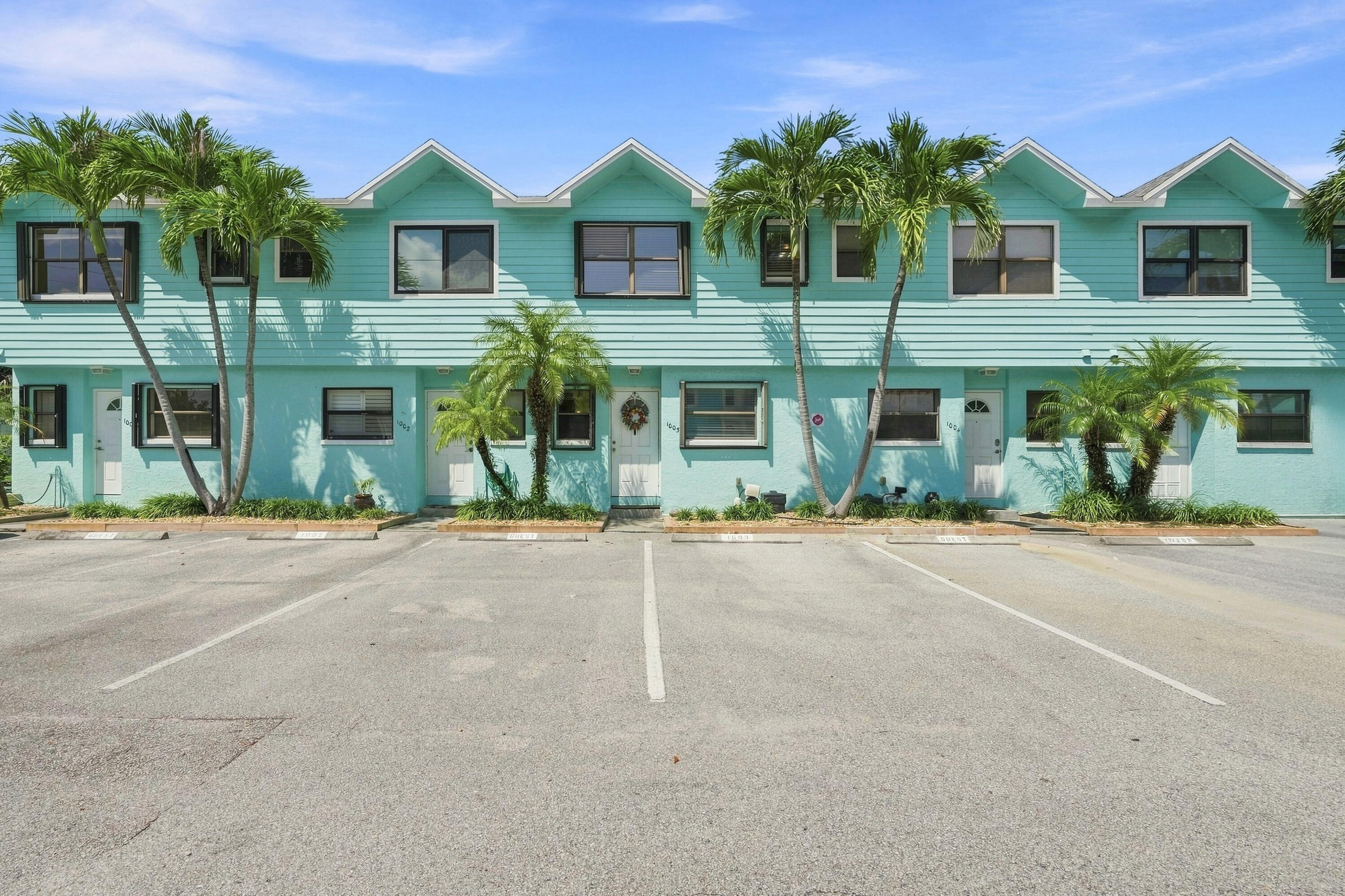 MLS #B26071834 image #0