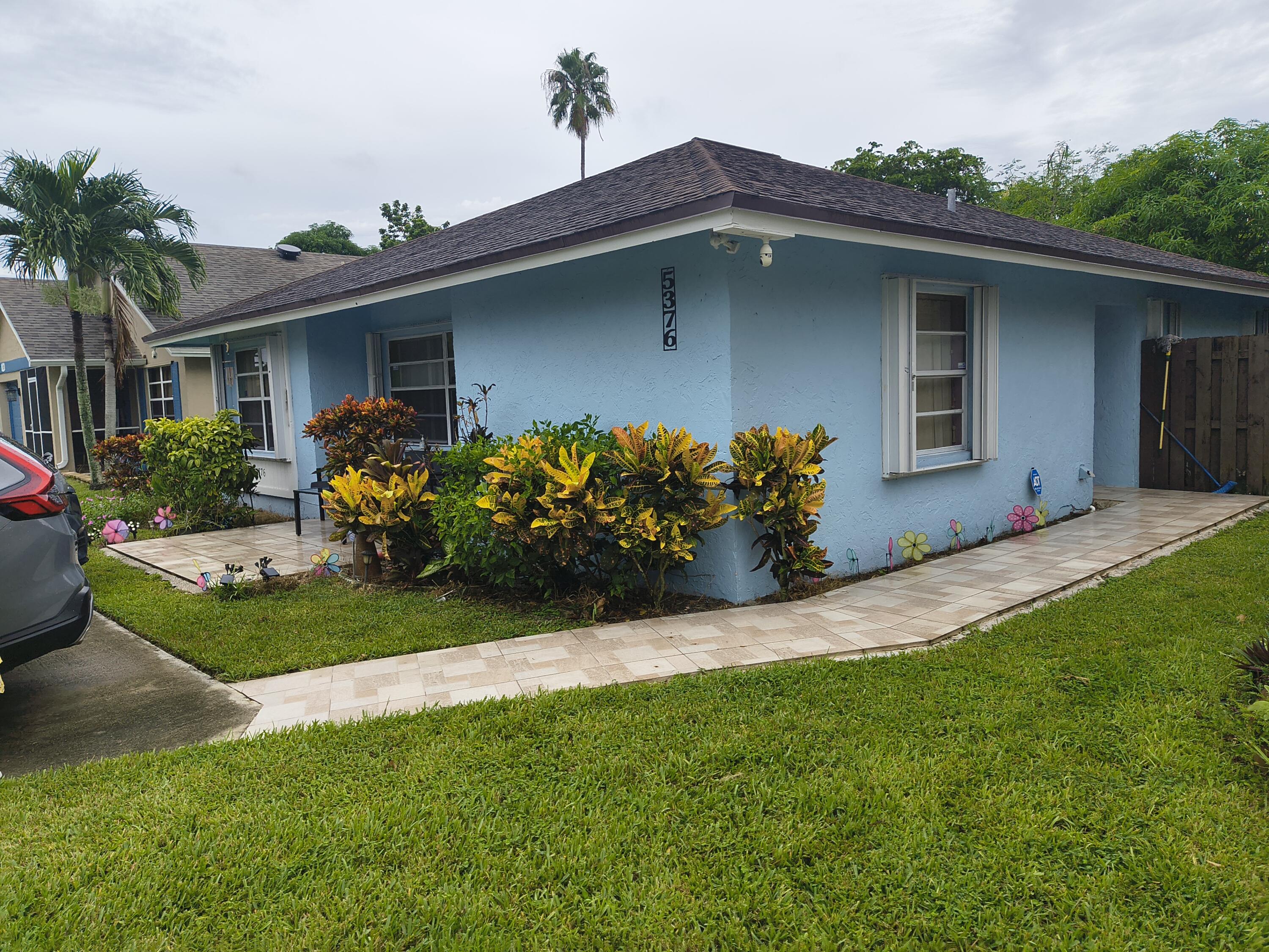 MLS #B26072474 image #0