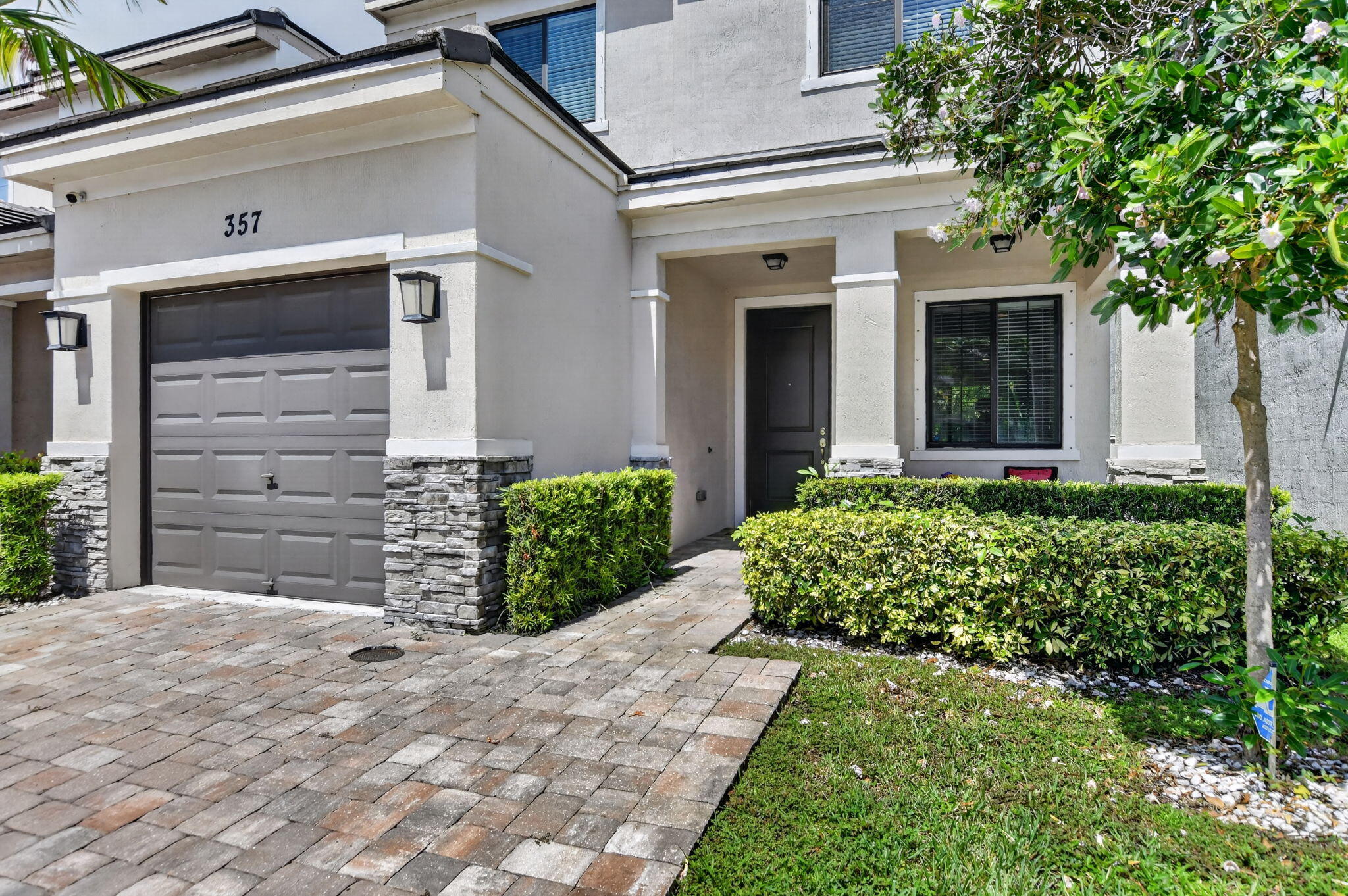 MLS #B26074845 image #0