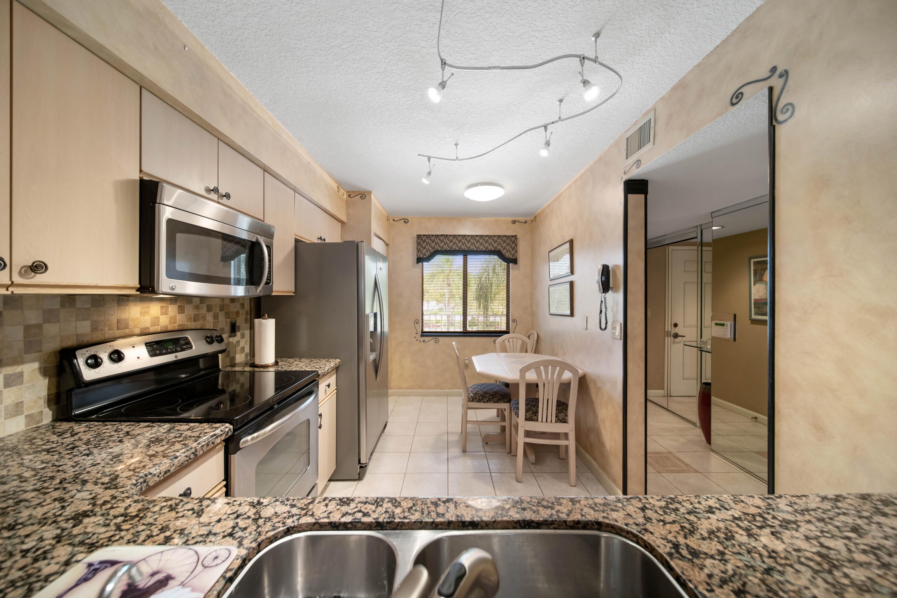 MLS #B26077207 image #0