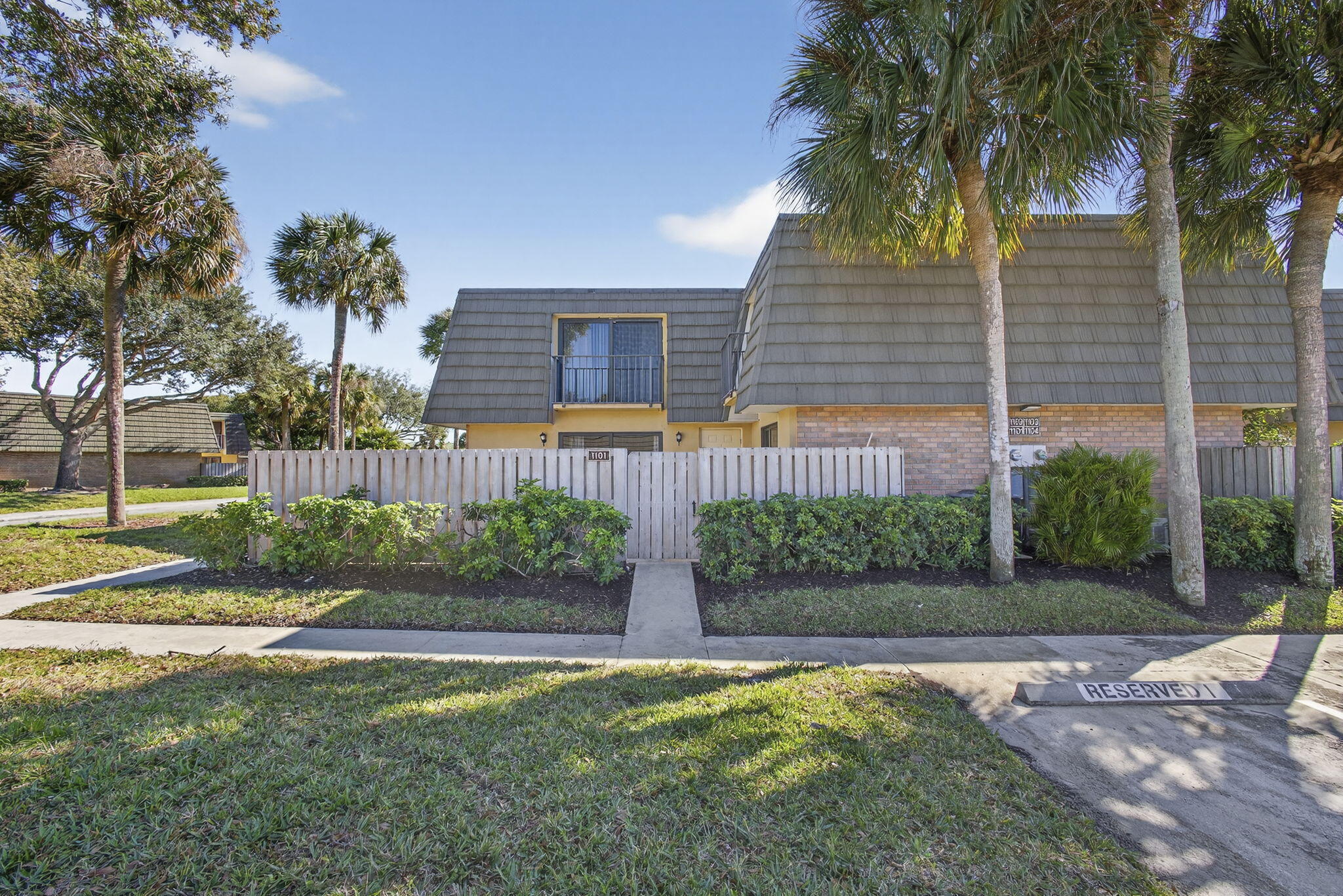 MLS #B26079563 image #0