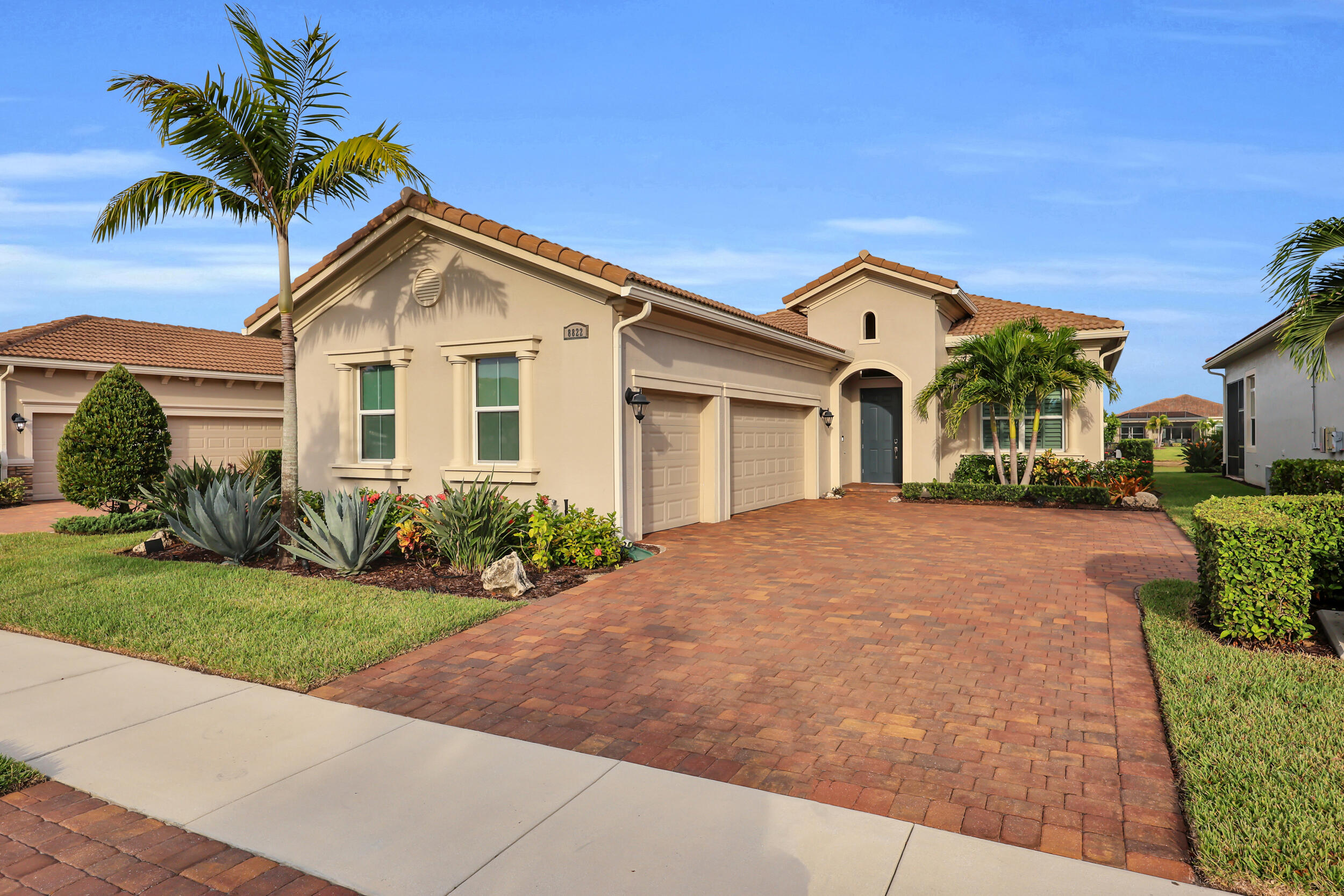 MLS #B26082655 image #0