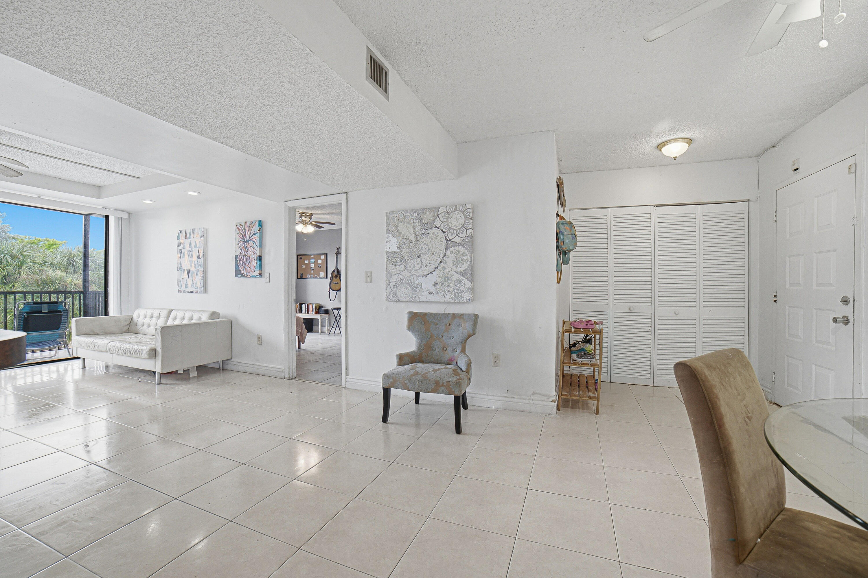 MLS #B26085854 image #0
