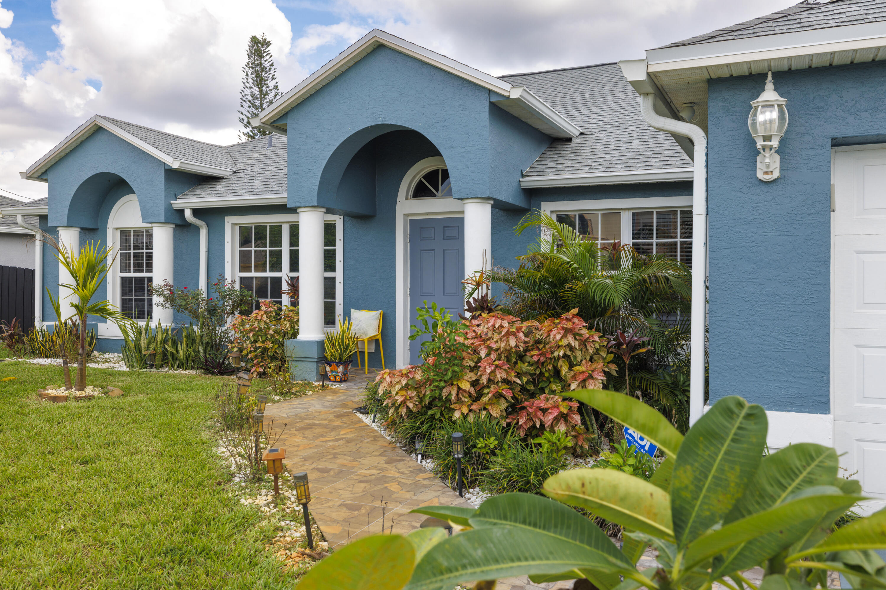 MLS #B26086547 image #0