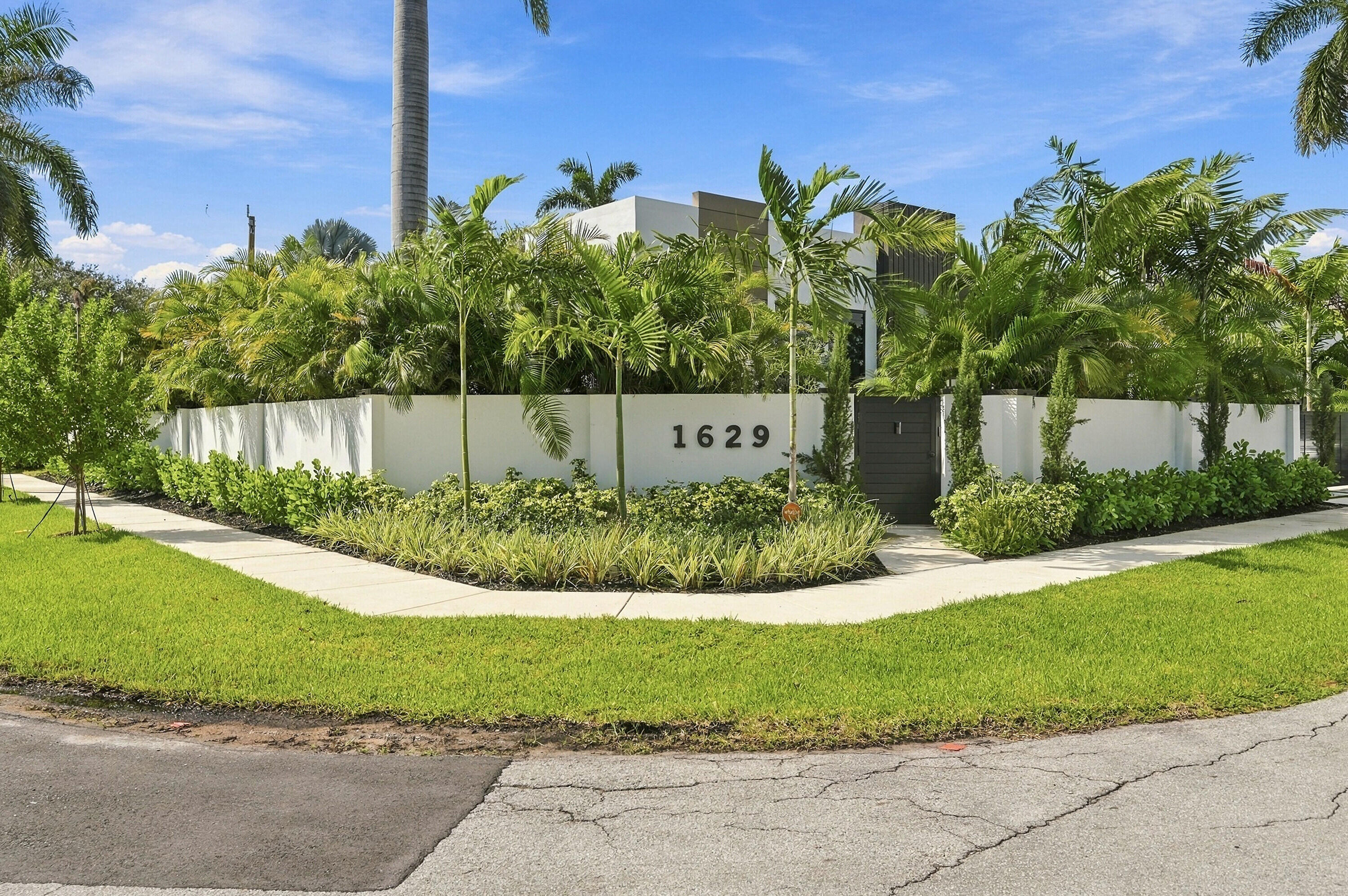 MLS #B26087224 image #0