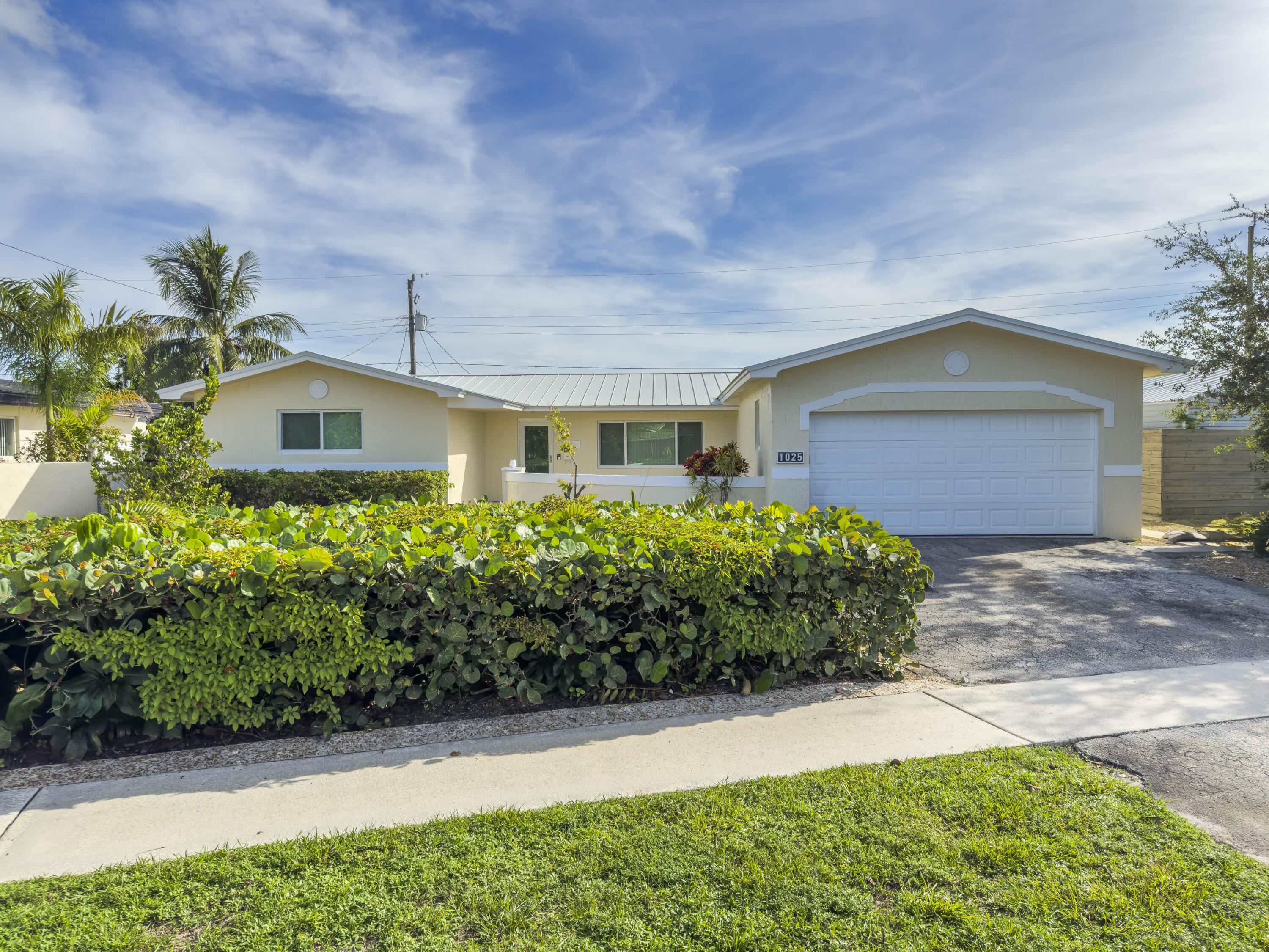 MLS #B26087283 image #0