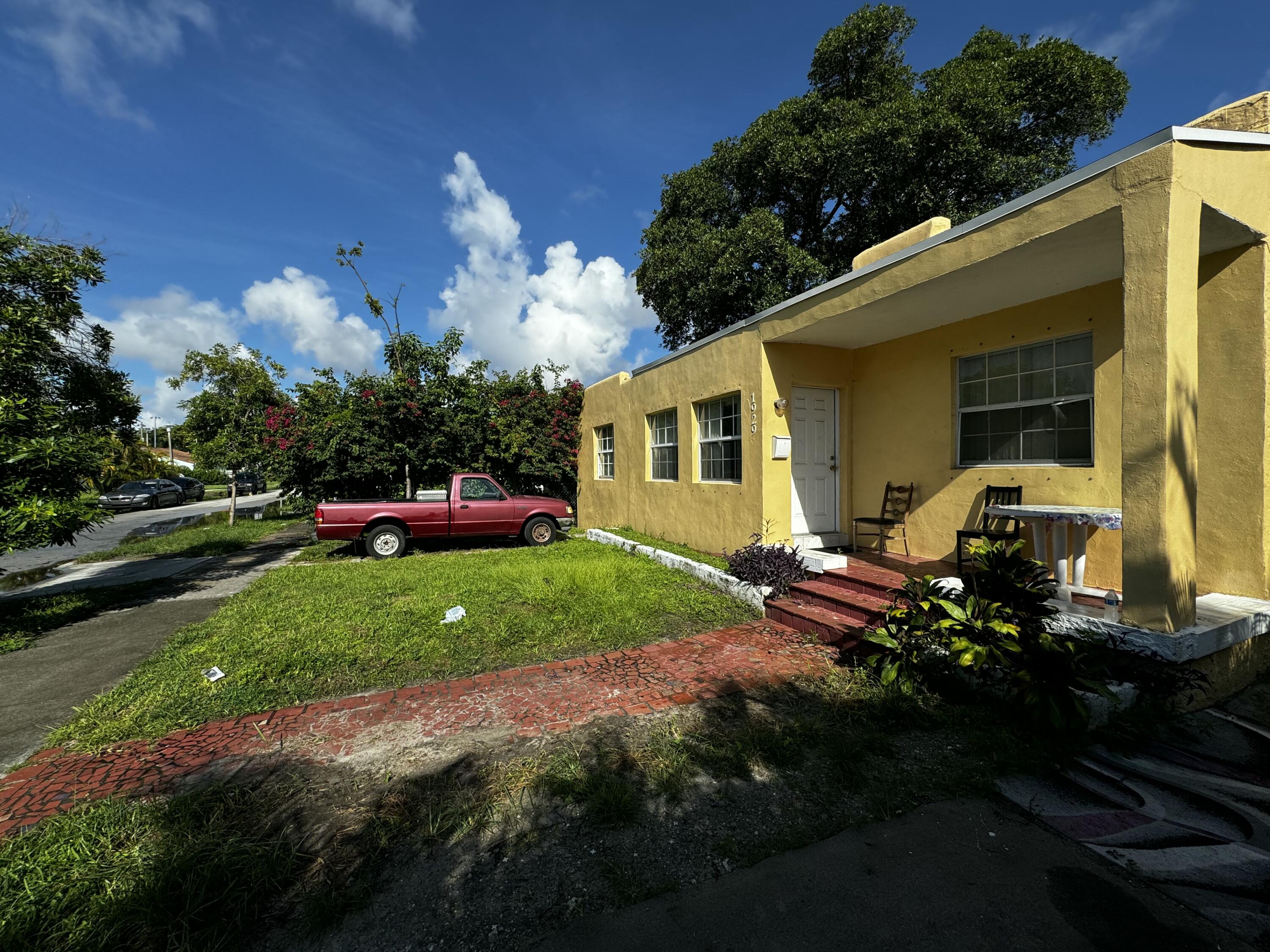 MLS #B26087449 image #0
