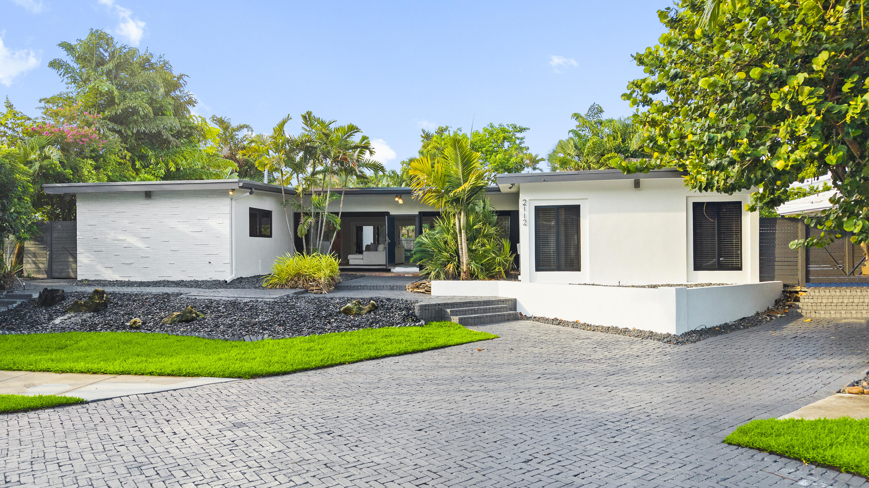 MLS #B26088050 image #0