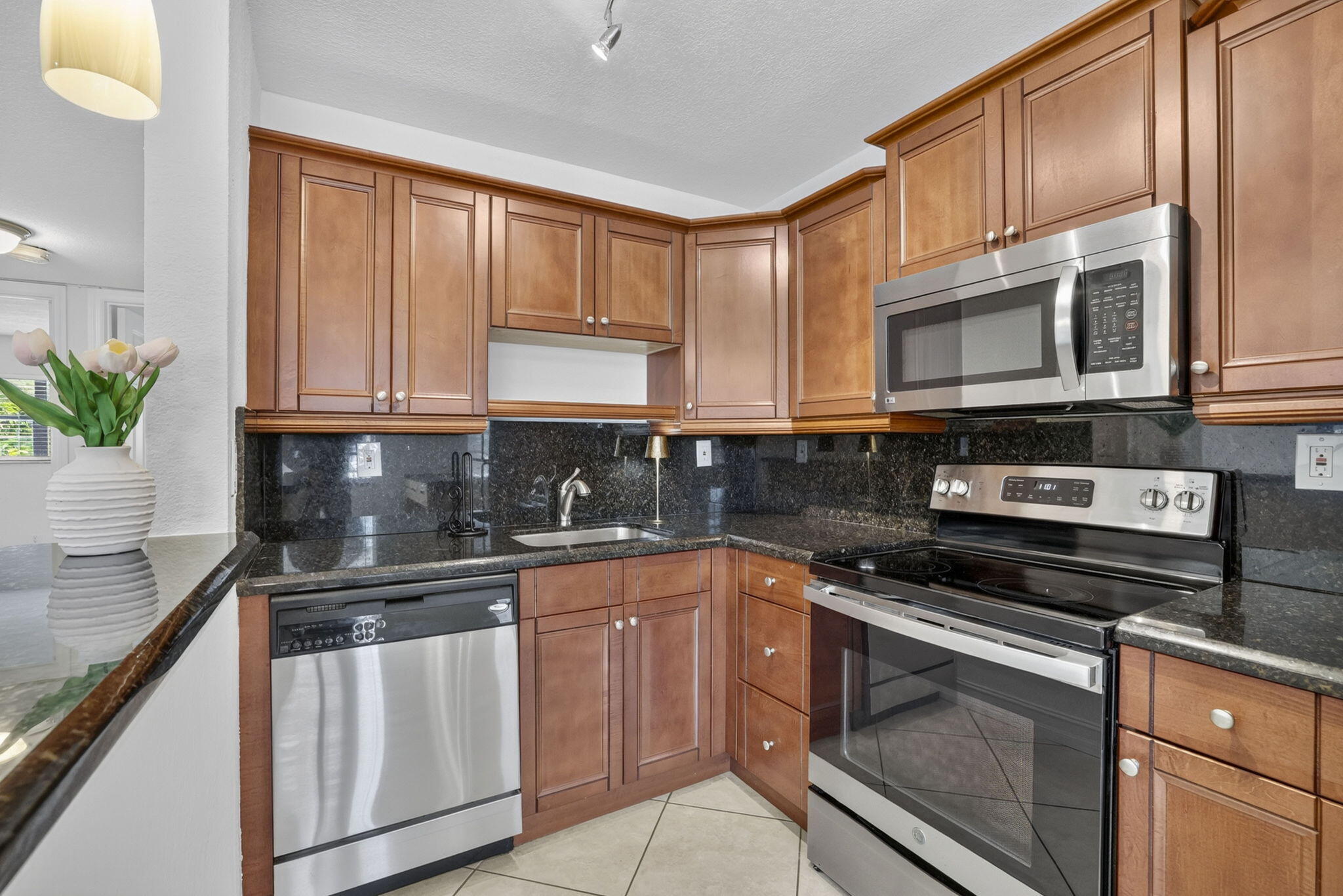 MLS #B26088658 image #0
