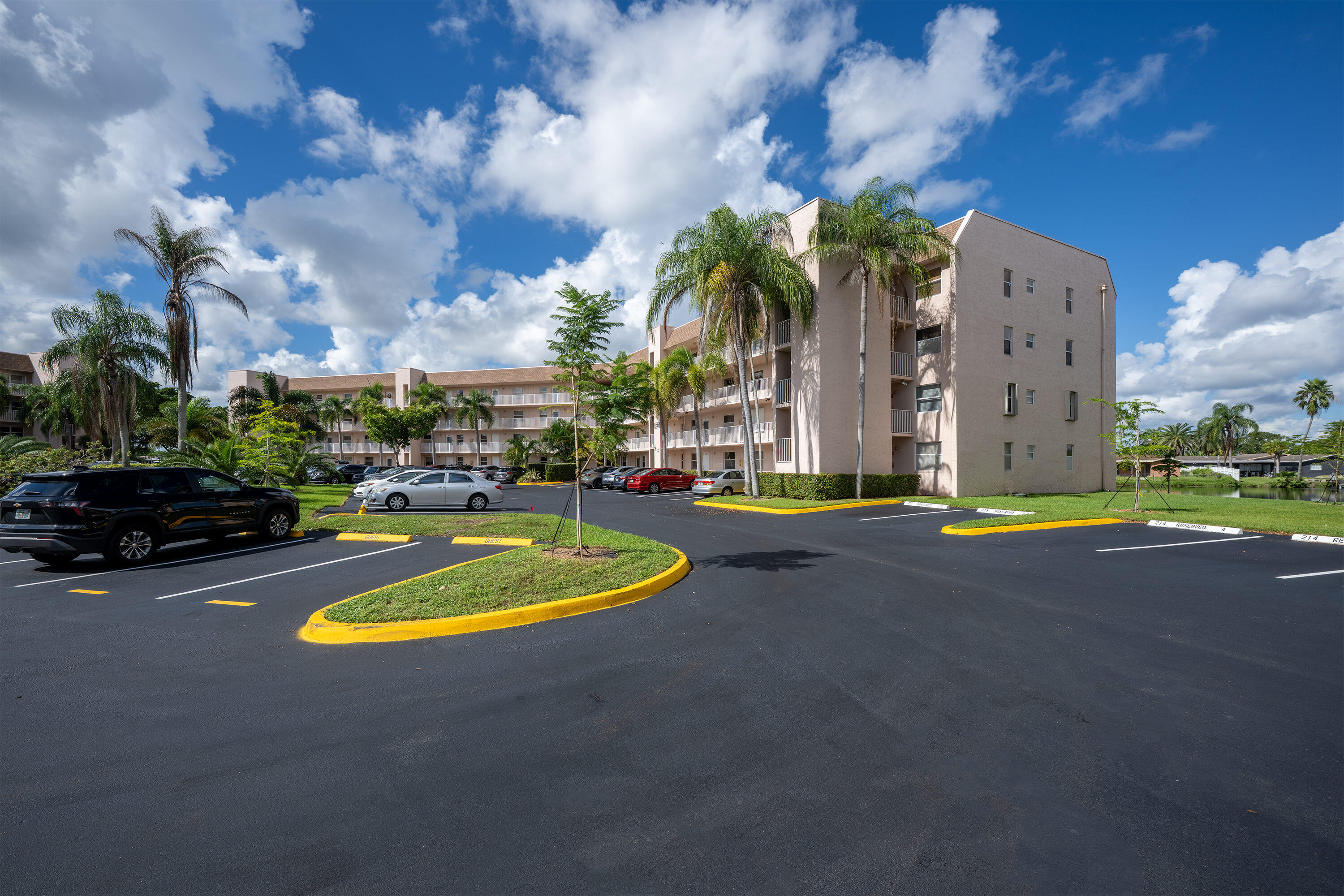 MLS #B26090109 image #0